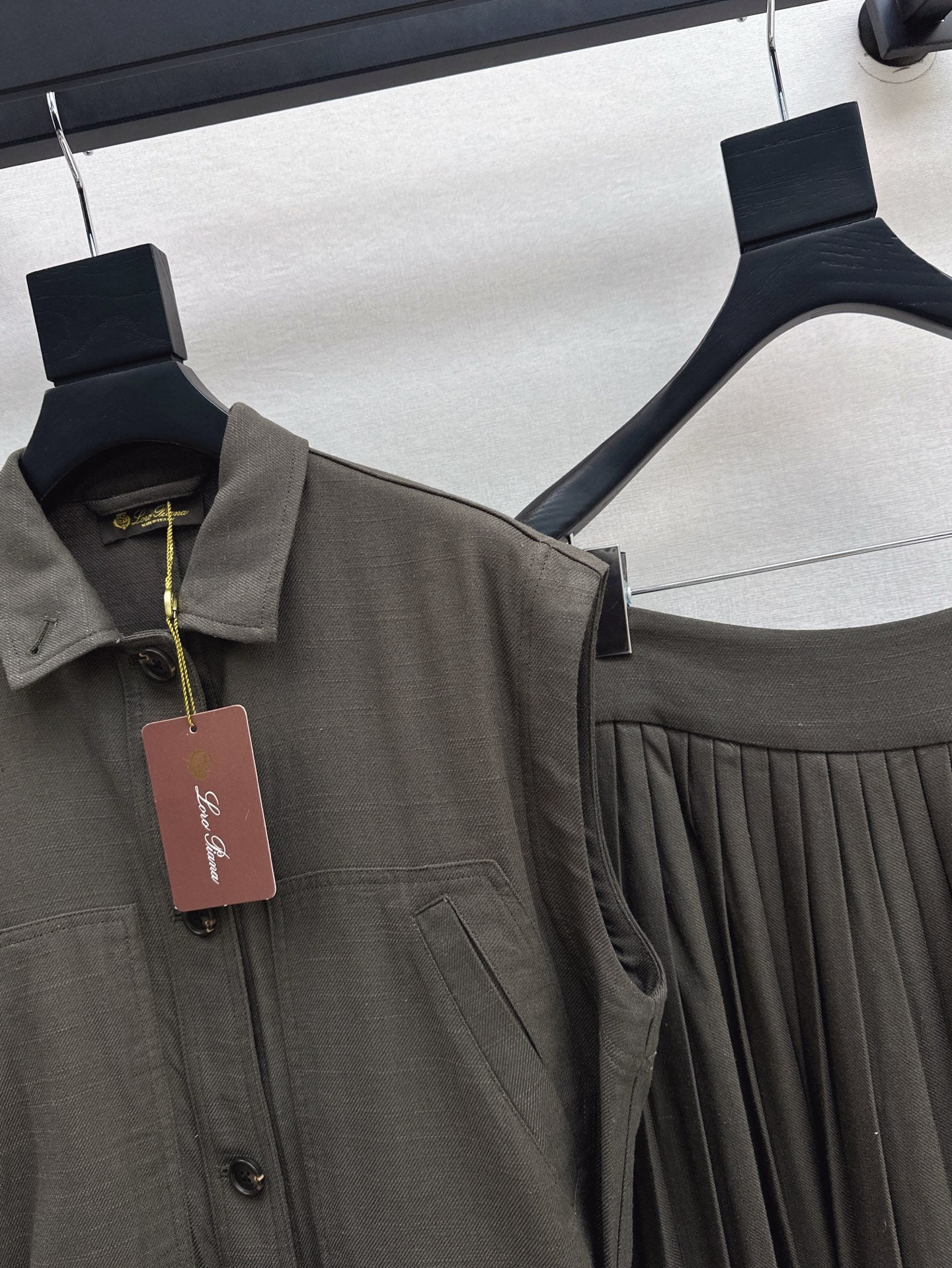 Lor*P belted vest + pleated skirt set