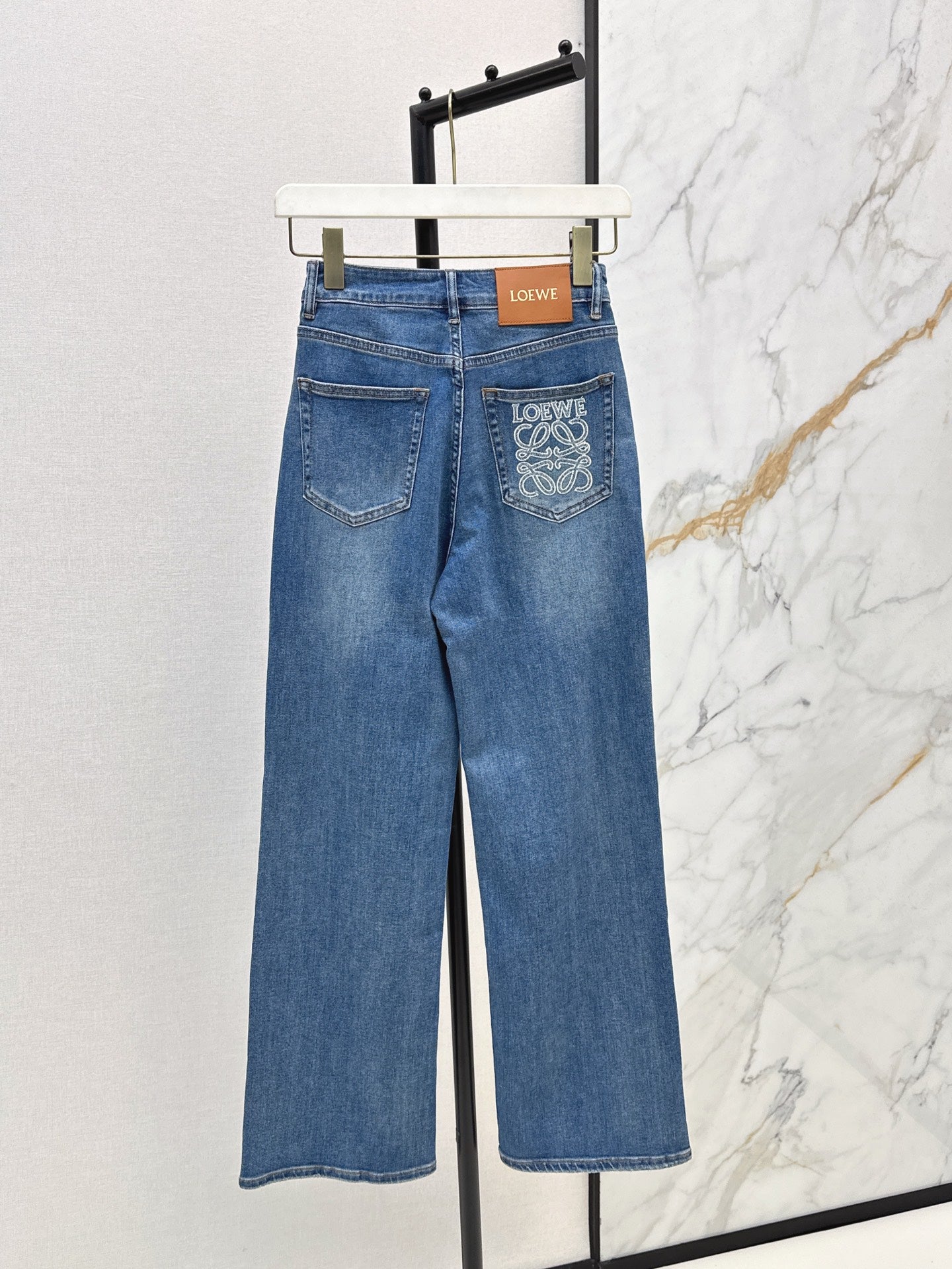 Loe* 25ss embroidered denim pants