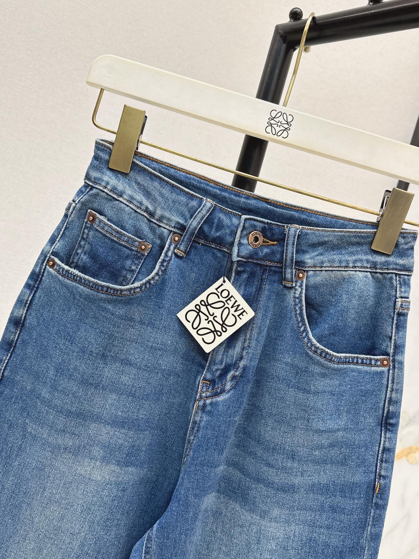 Loe* 25ss embroidered denim pants