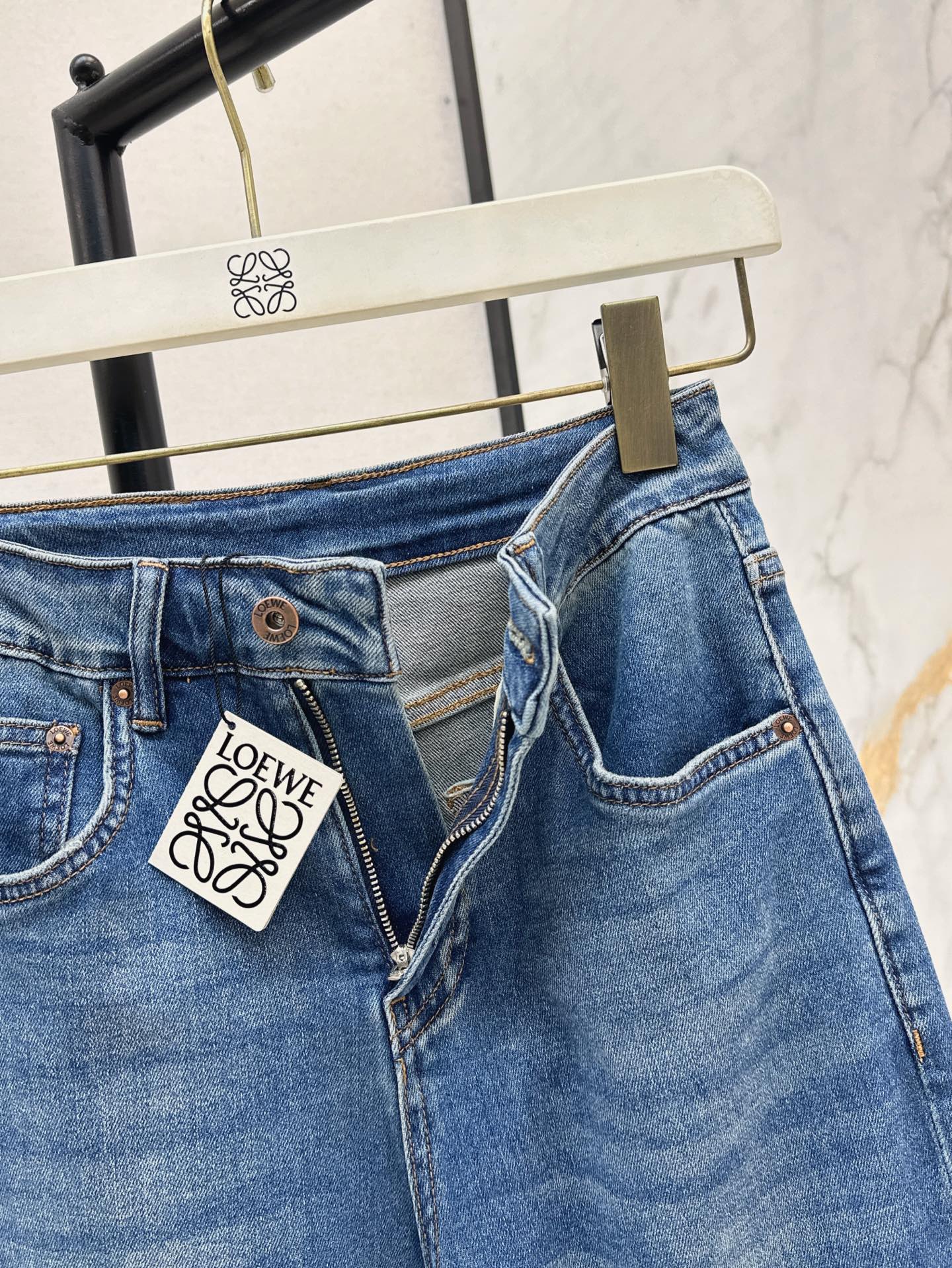 Loe* 25ss embroidered denim pants