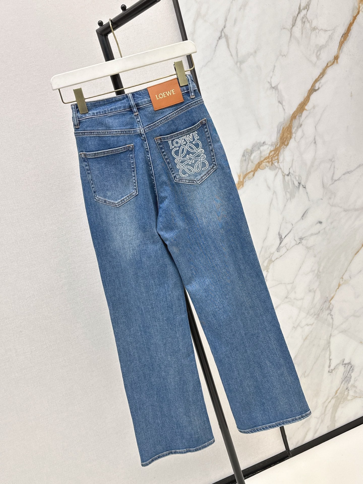 Loe* 25ss embroidered denim pants