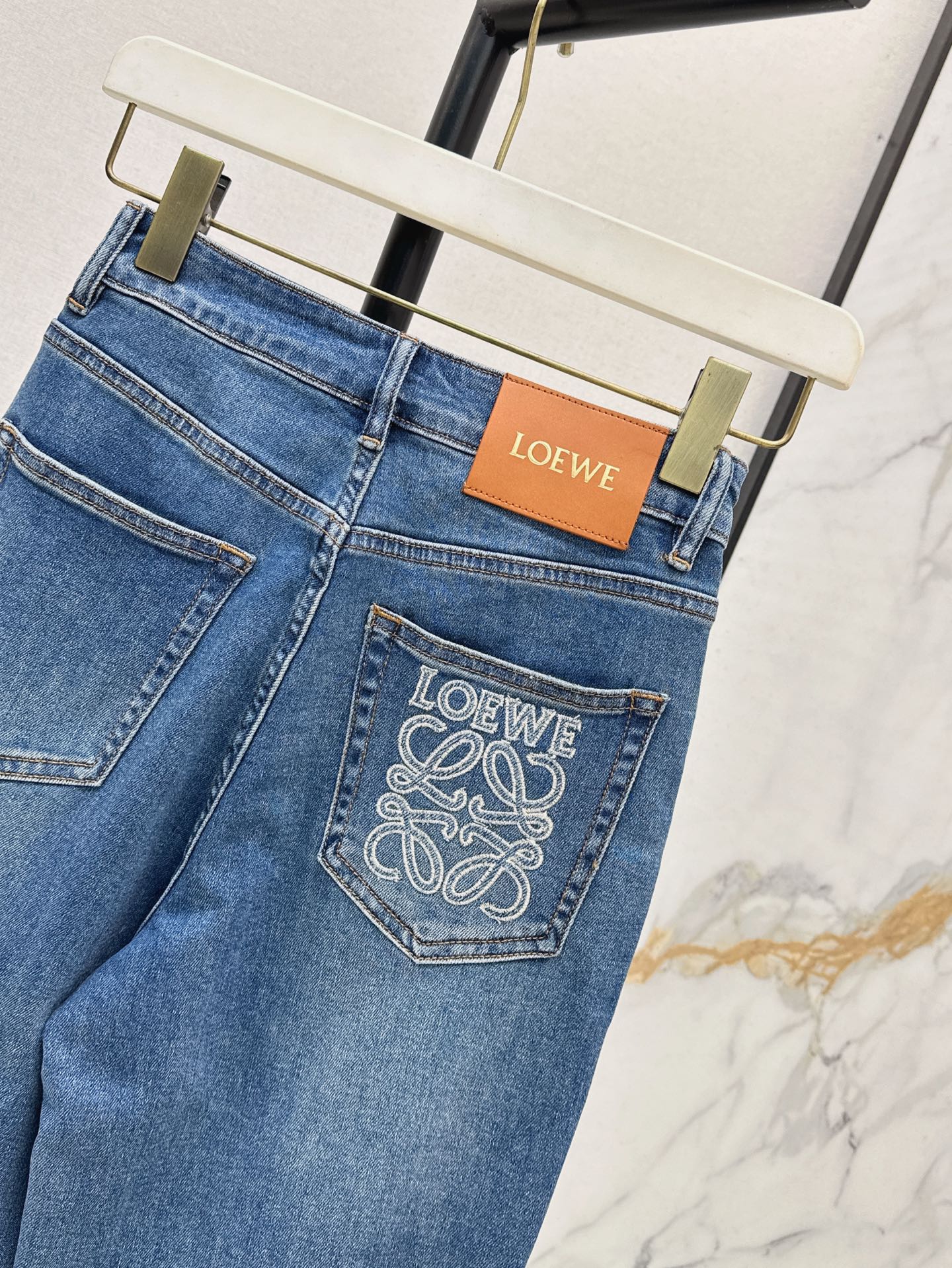 Loe* 25ss embroidered denim pants