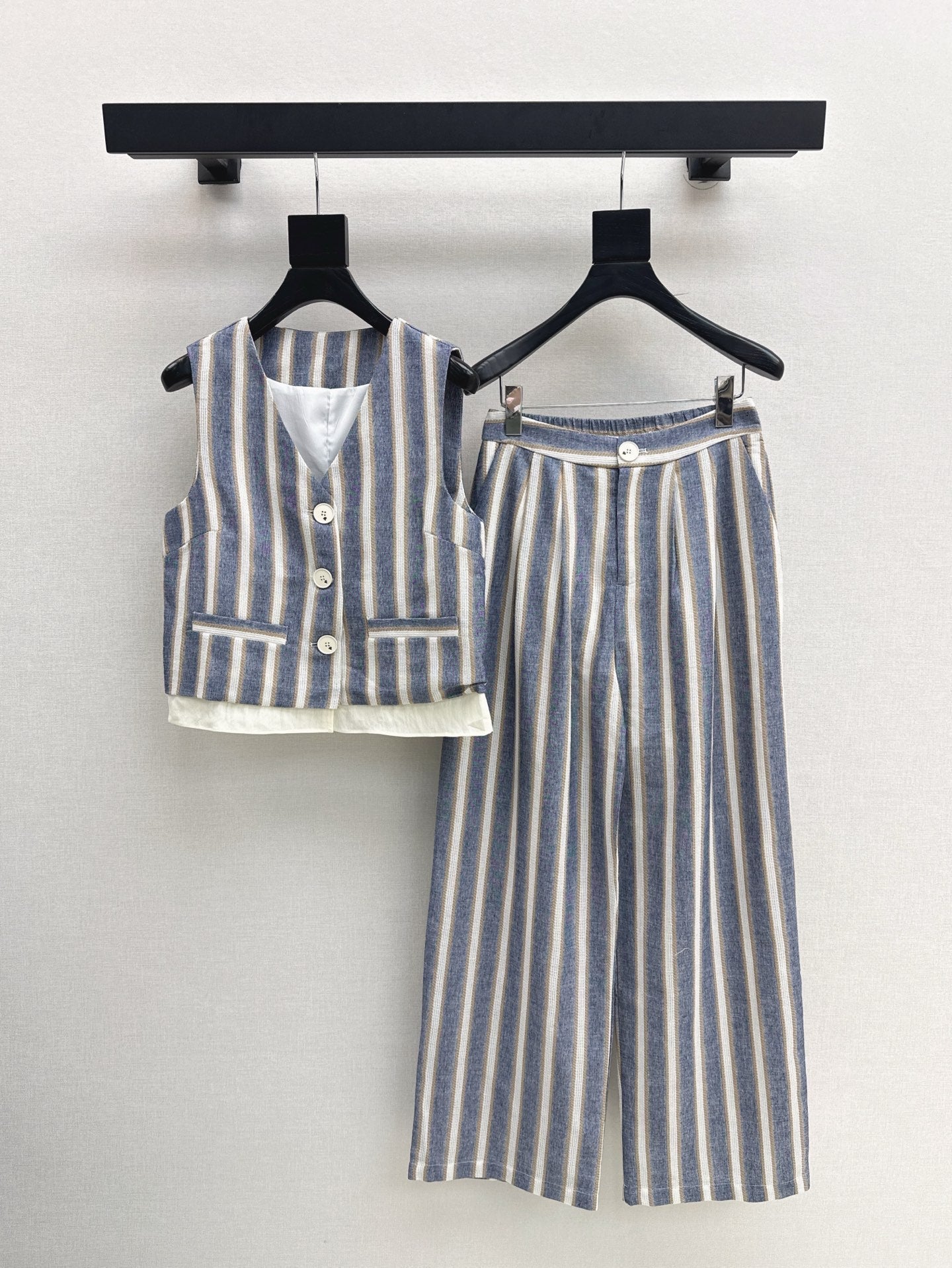 Lor*P striped vest + pants set