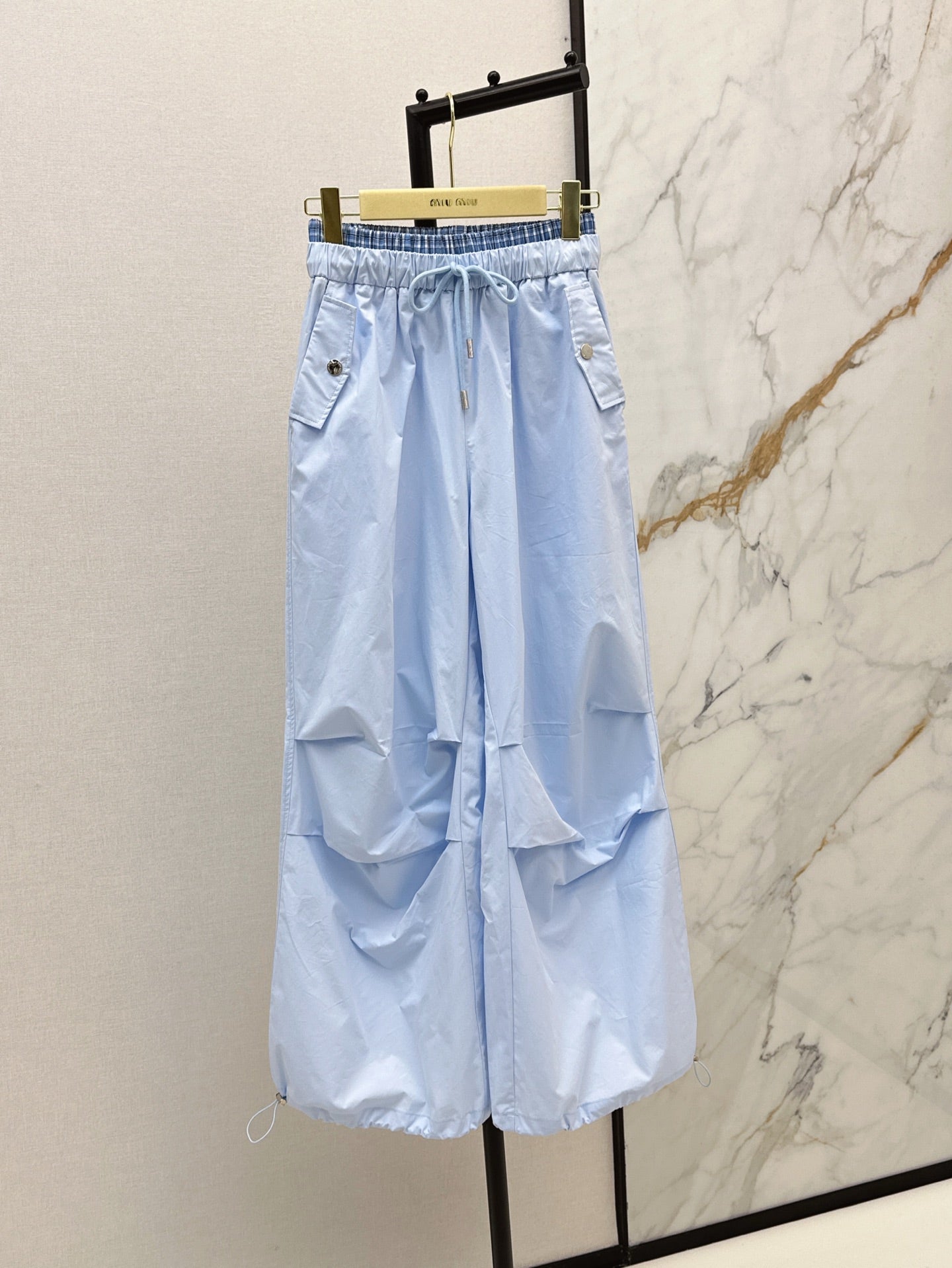 M*u 25ss cotton wide-leg  cargo pants