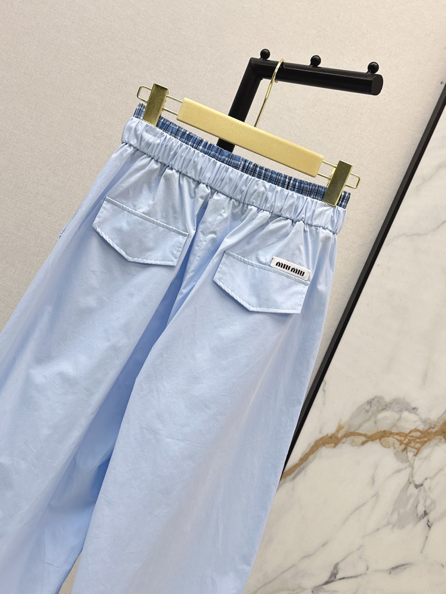 M*u 25ss cotton wide-leg  cargo pants