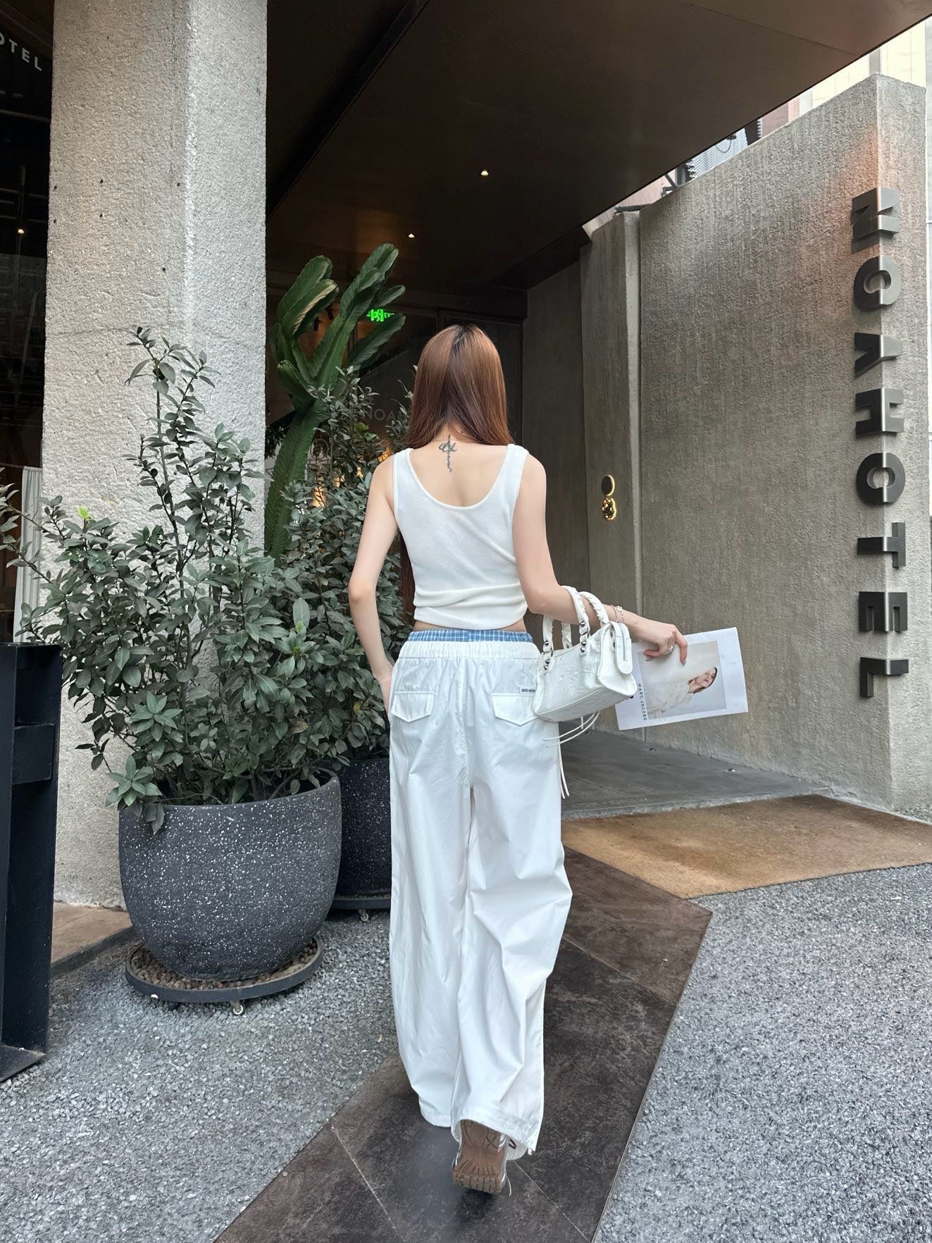 M*u 25ss cotton wide-leg  cargo pants