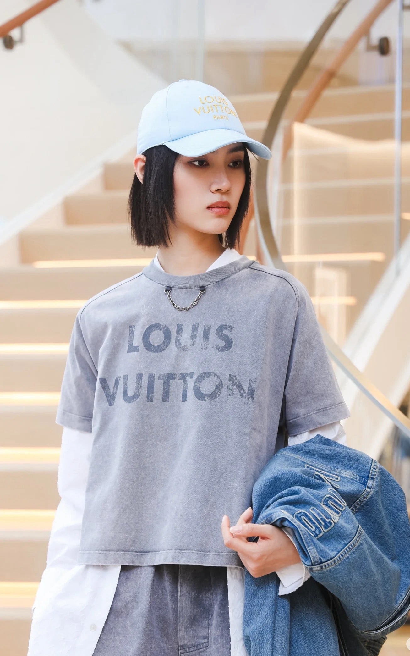 Loui* 25ss Vintage-Effect cotton T-Shirt + shorts set