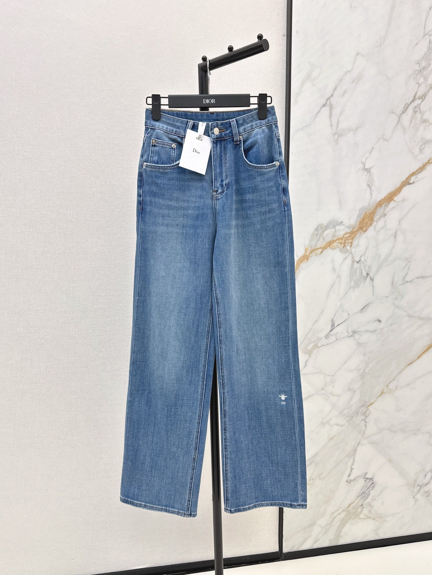 D*r 25ss bee logo embroidered denim pants