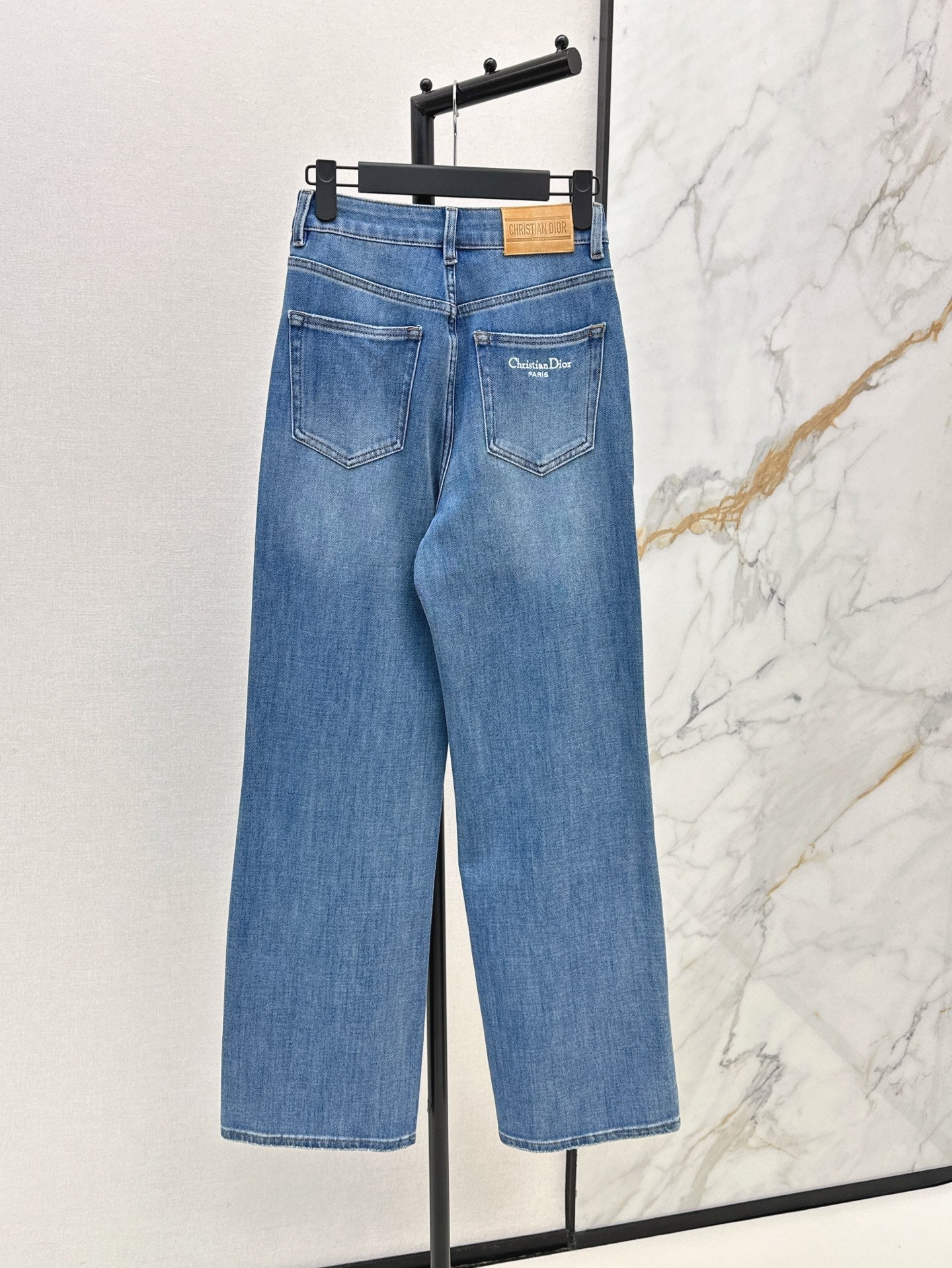 D*r 25ss bee logo embroidered denim pants