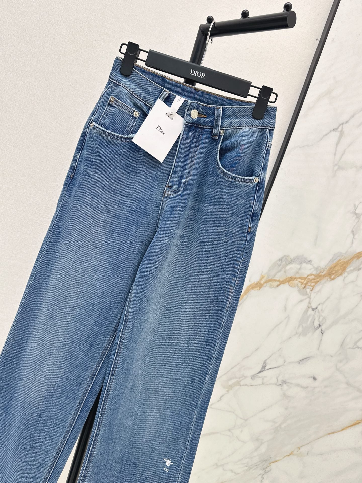 D*r 25ss bee logo embroidered denim pants