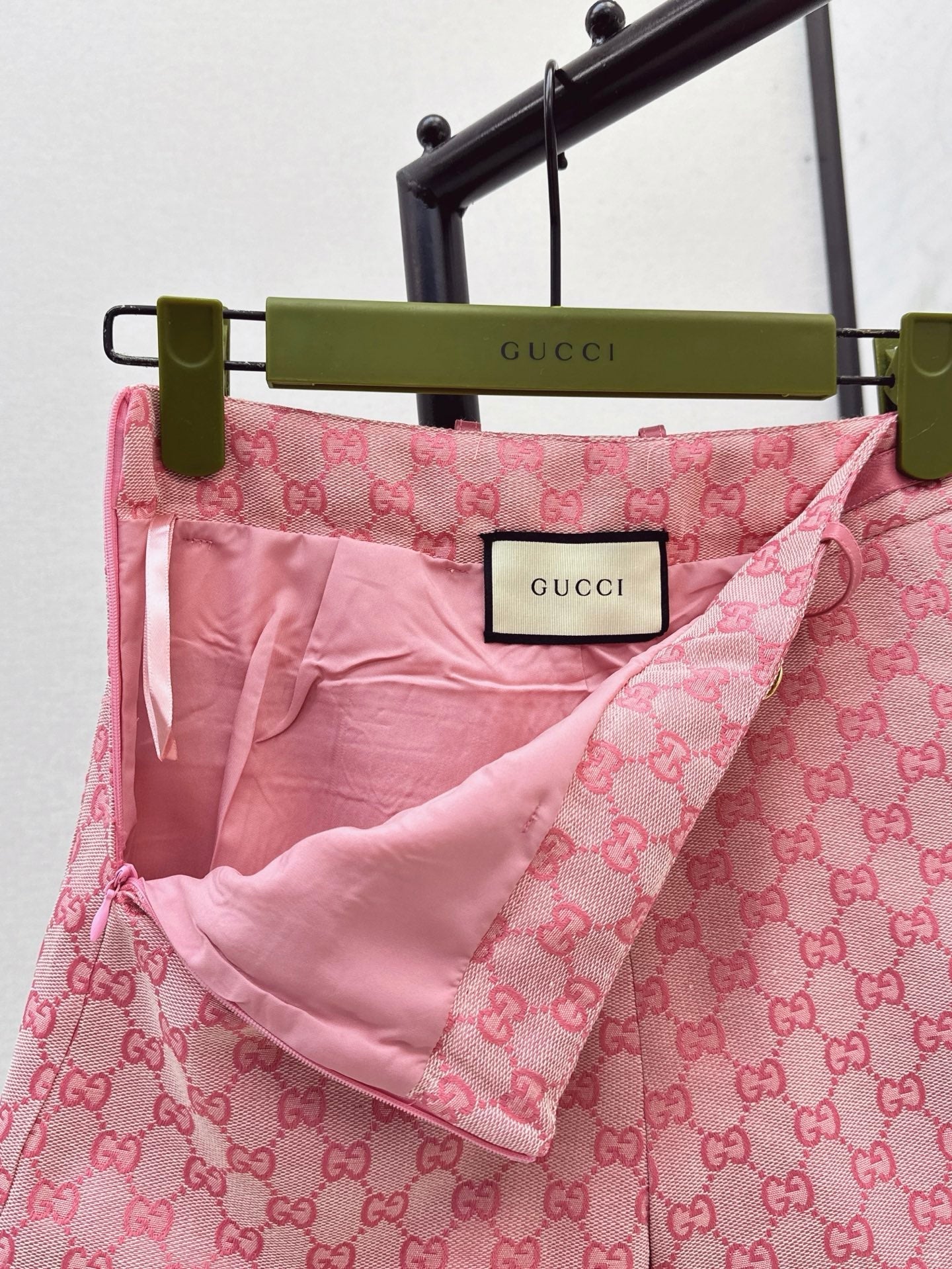 G*u 25ss GG jacquard horsebit shorts