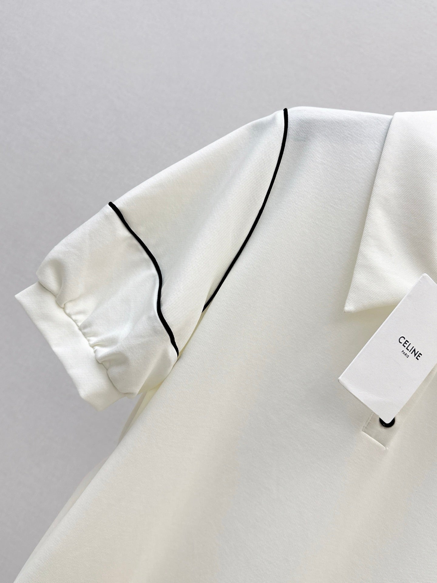 Cel* 25ss embroidered polo dress