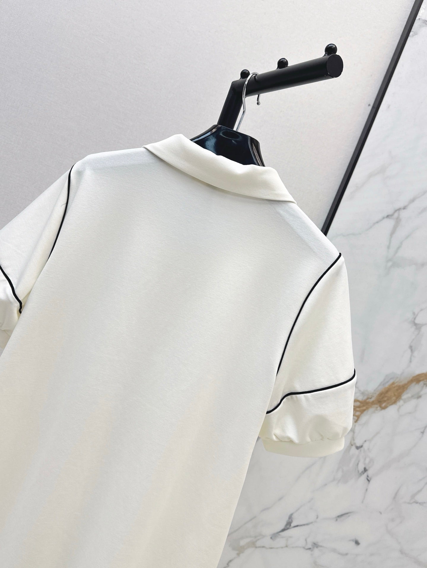 Cel* 25ss embroidered polo dress