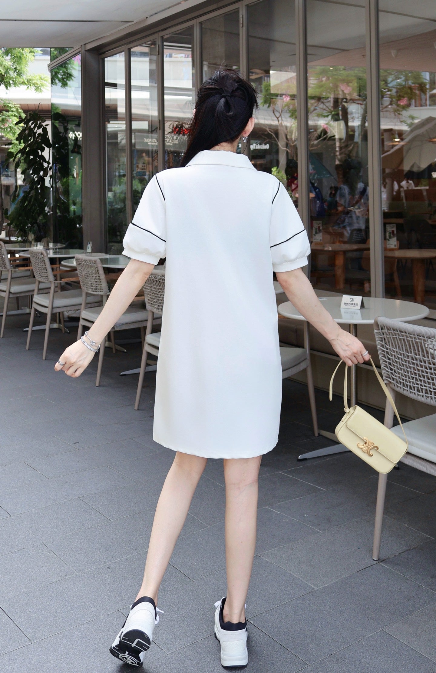 Cel* 25ss embroidered polo dress