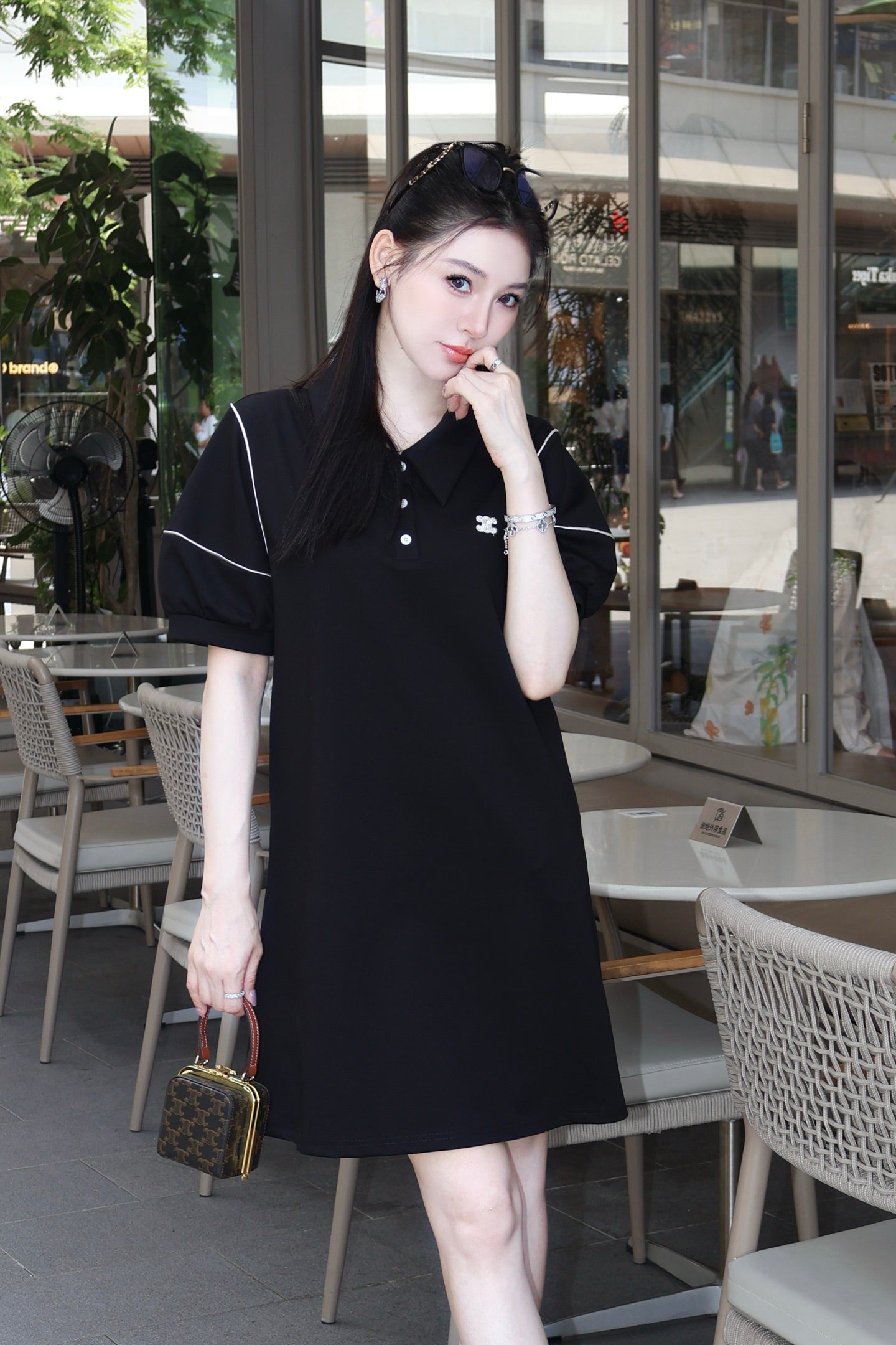 Cel* 25ss embroidered polo dress