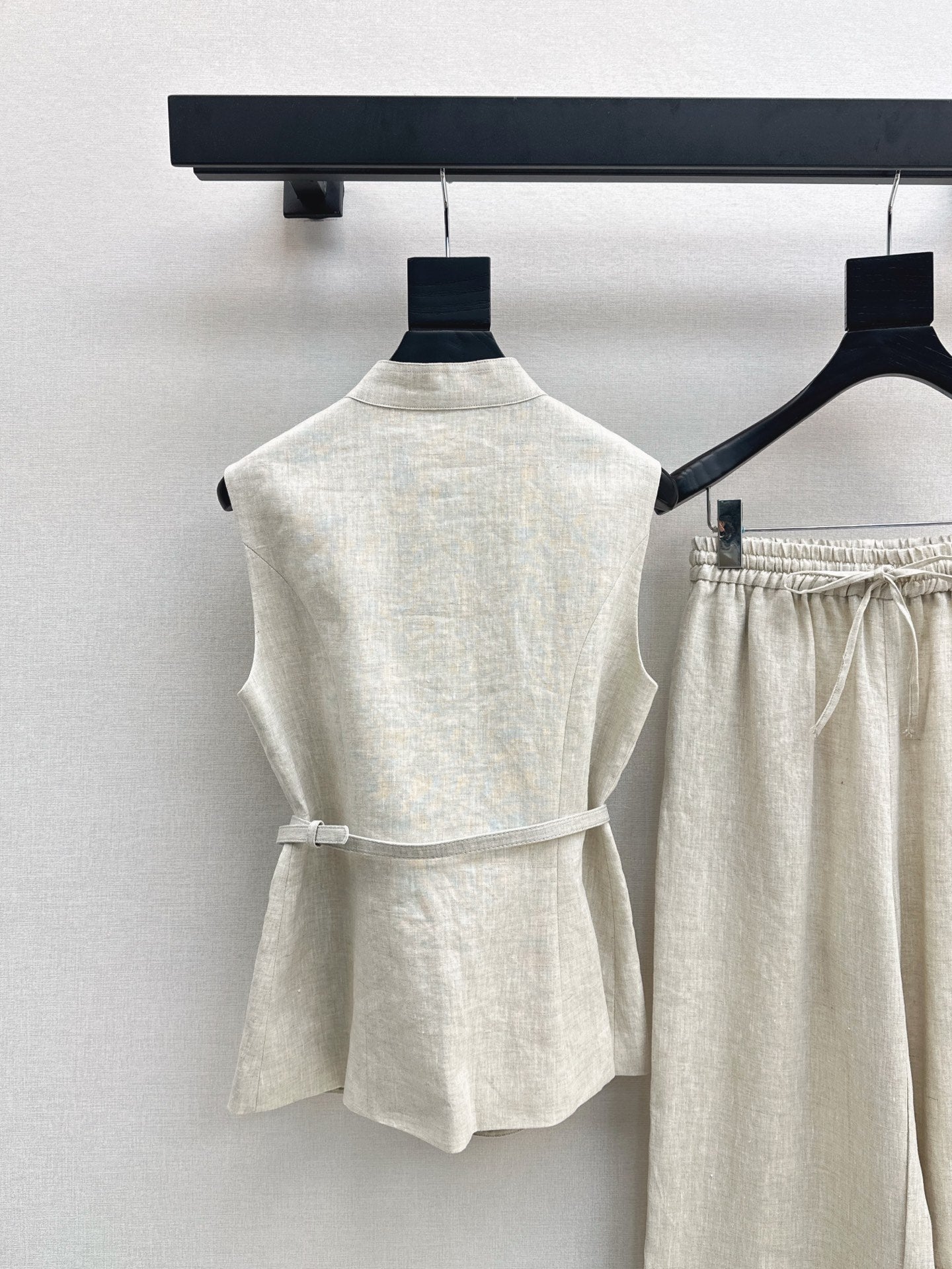 Lor*P 25ss belted vest + wide-leg pants set