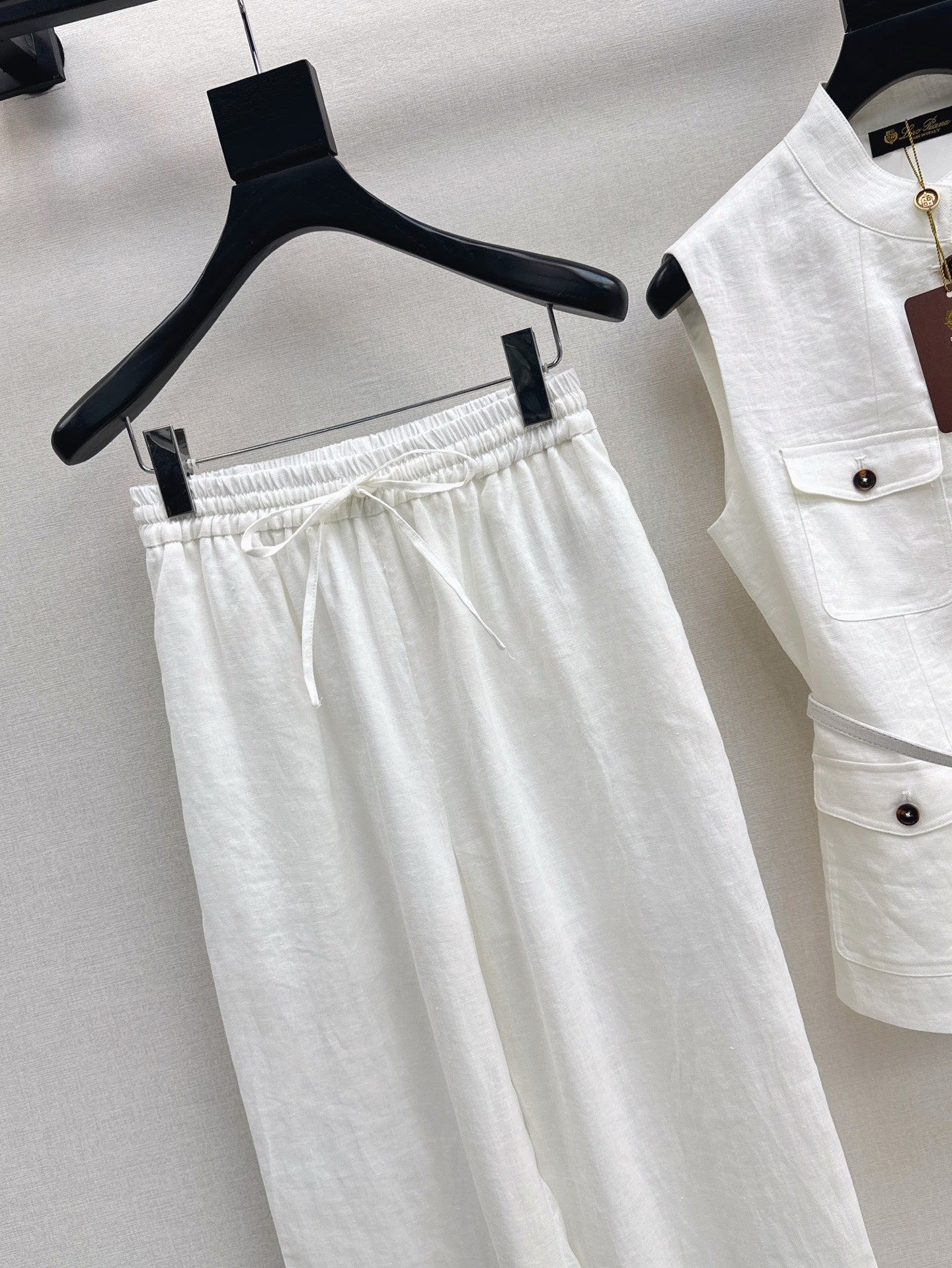 Lor*P 25ss belted vest + wide-leg pants set