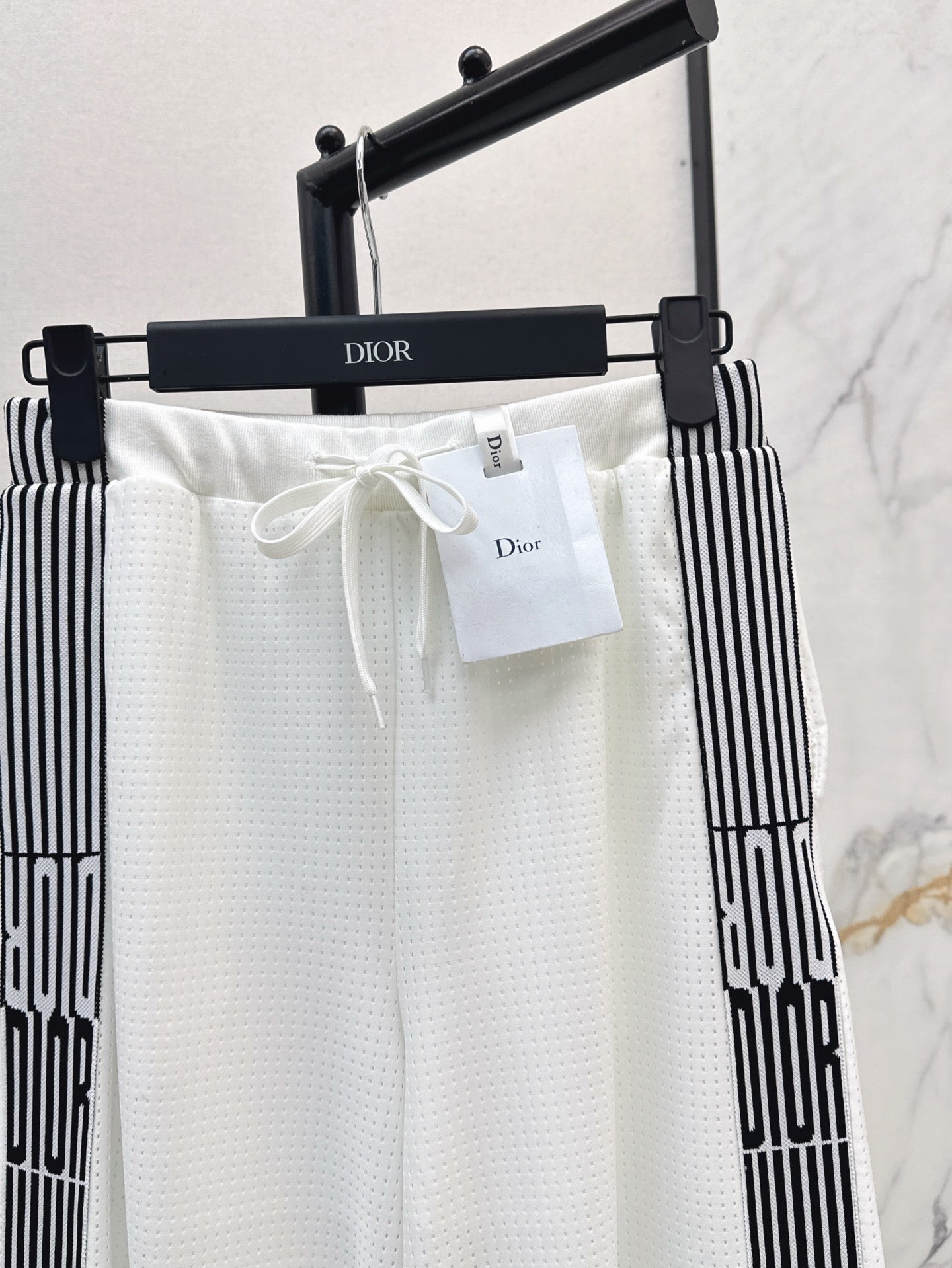 Gu* 25ss mesh pants with web