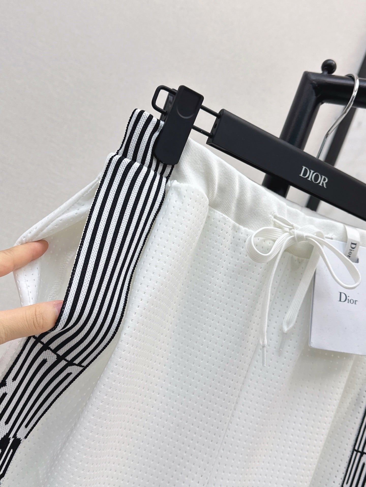 Gu* 25ss mesh pants with web