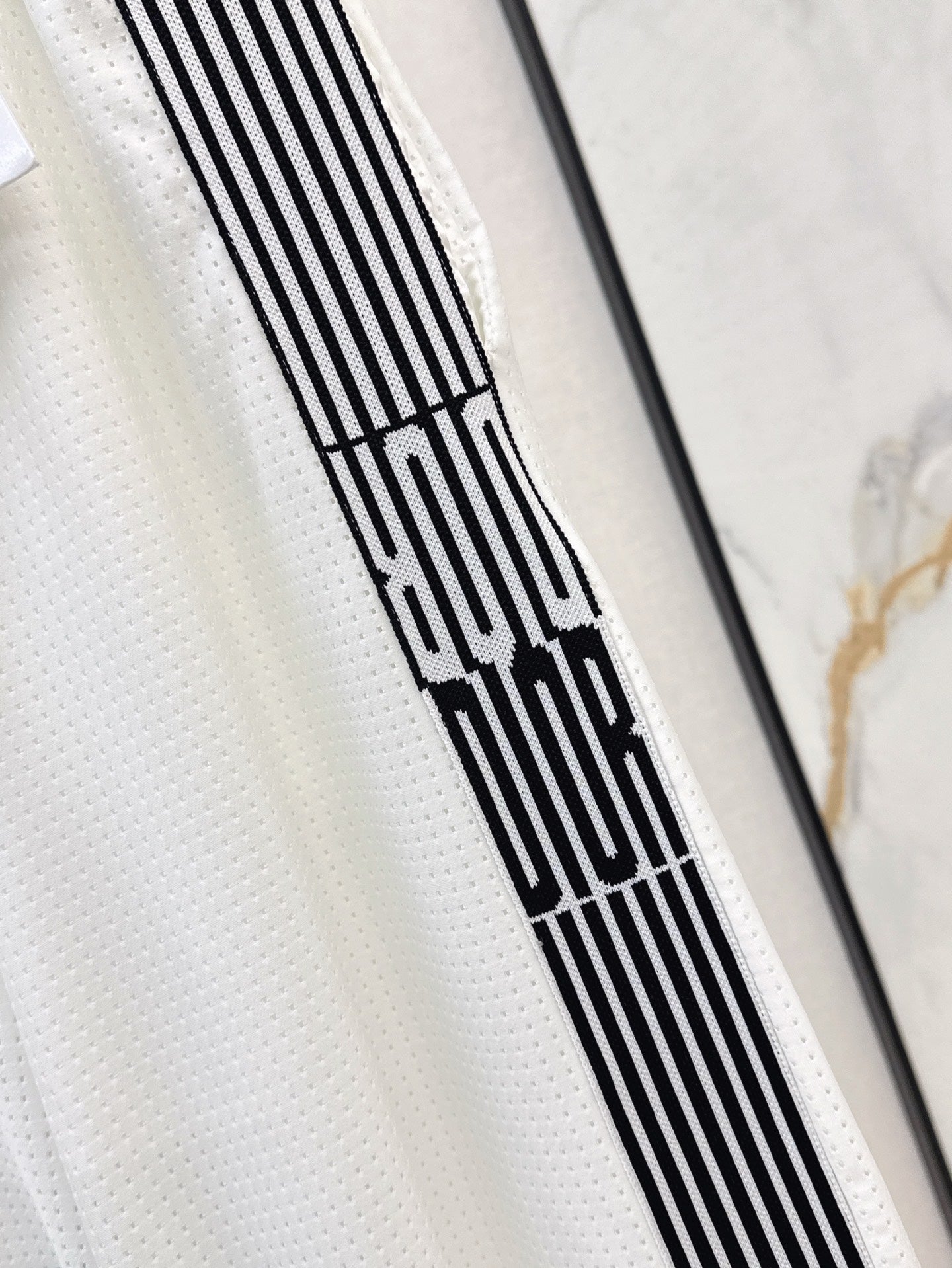 Gu* 25ss mesh pants with web