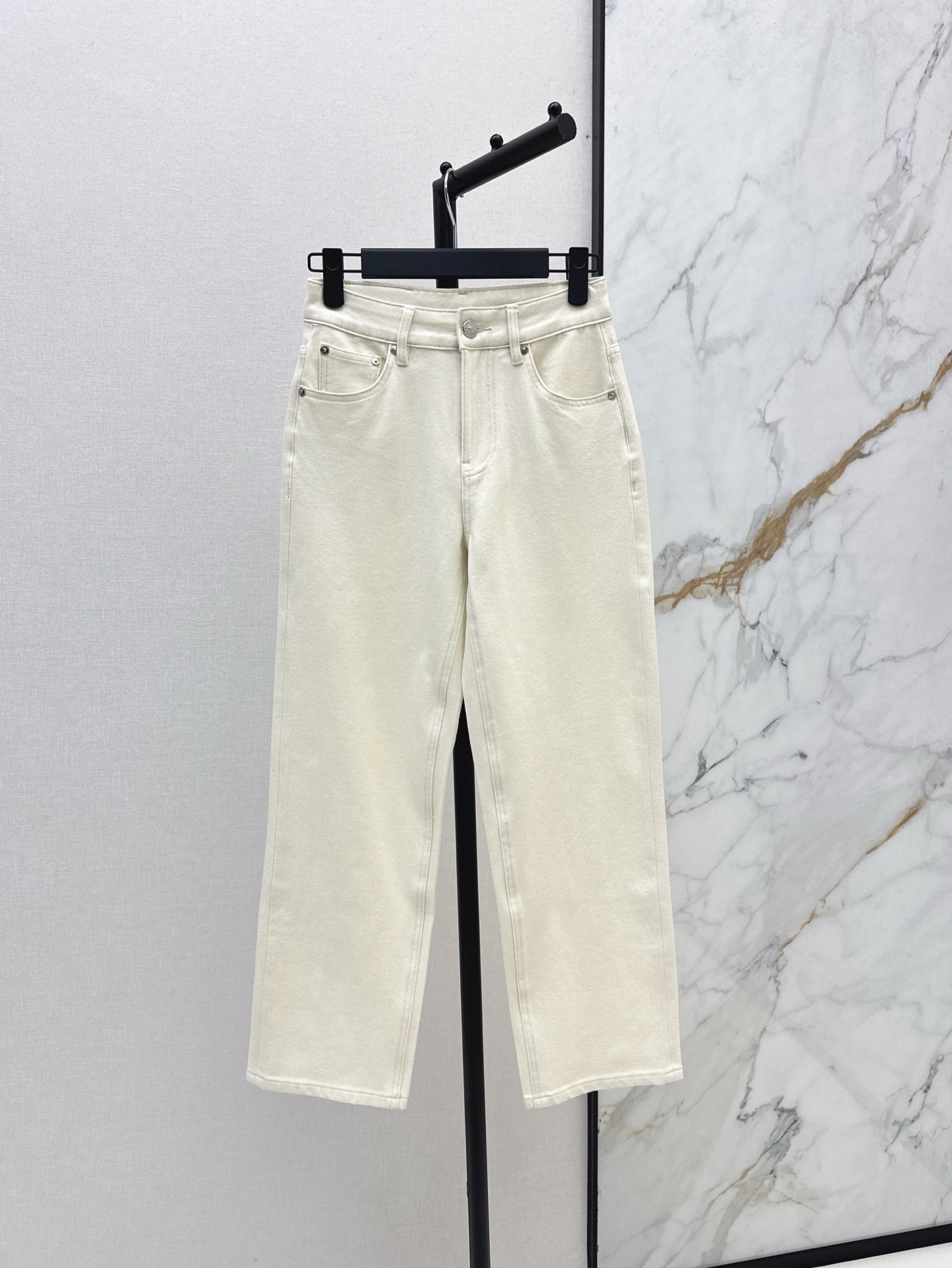 Bur* 25ss embroidered denim pants