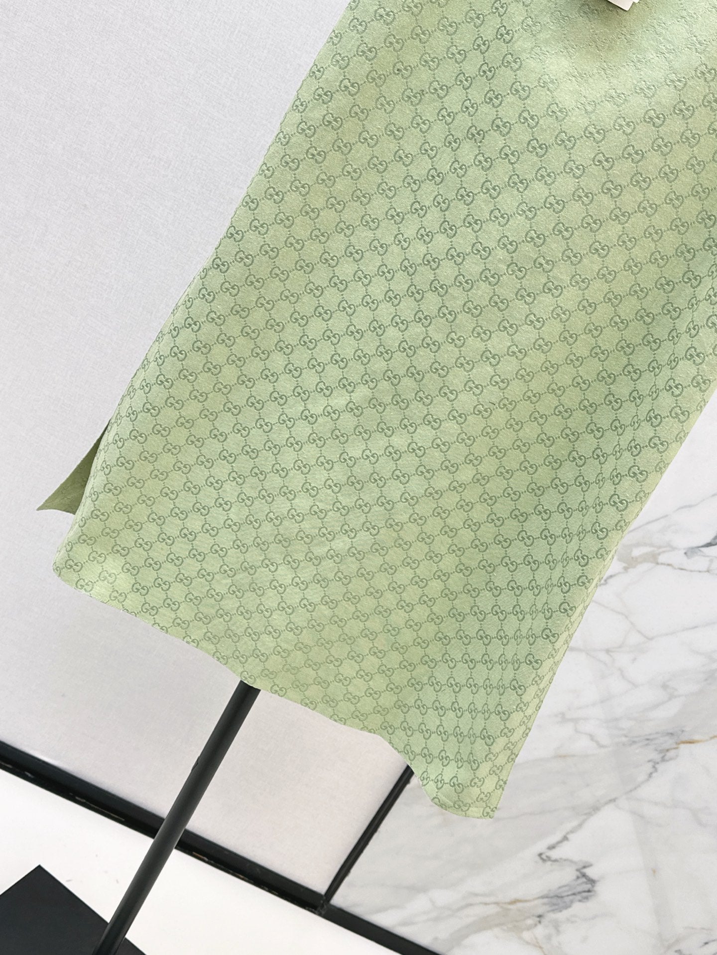 Gu* 25ss GG cotton gabardine skirt