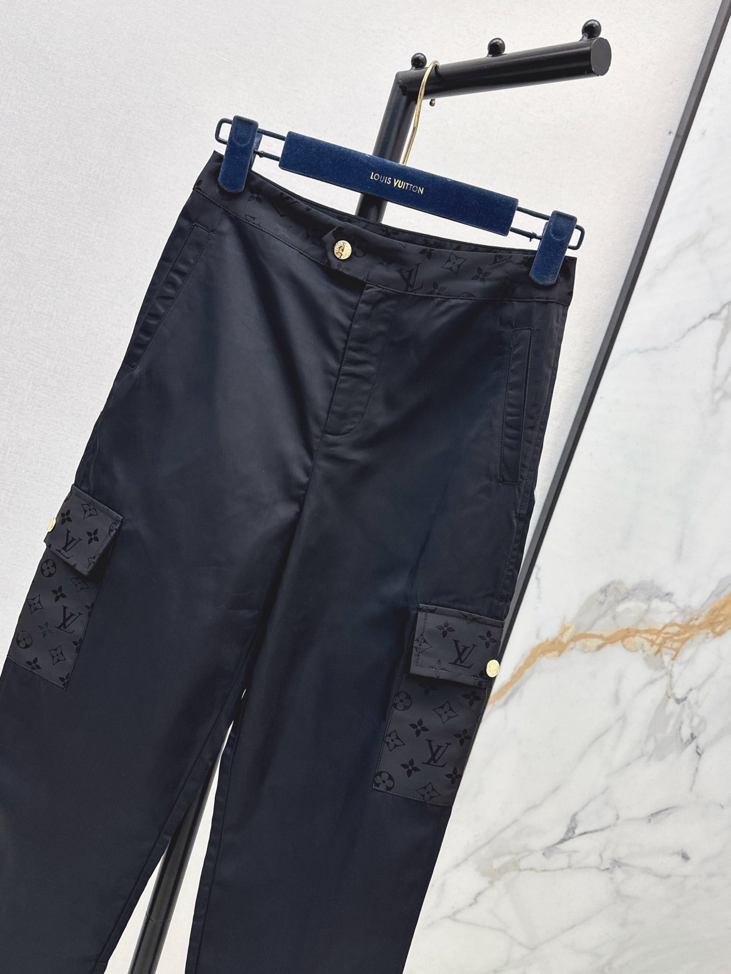 Loui* 25ss fitted cargo pants