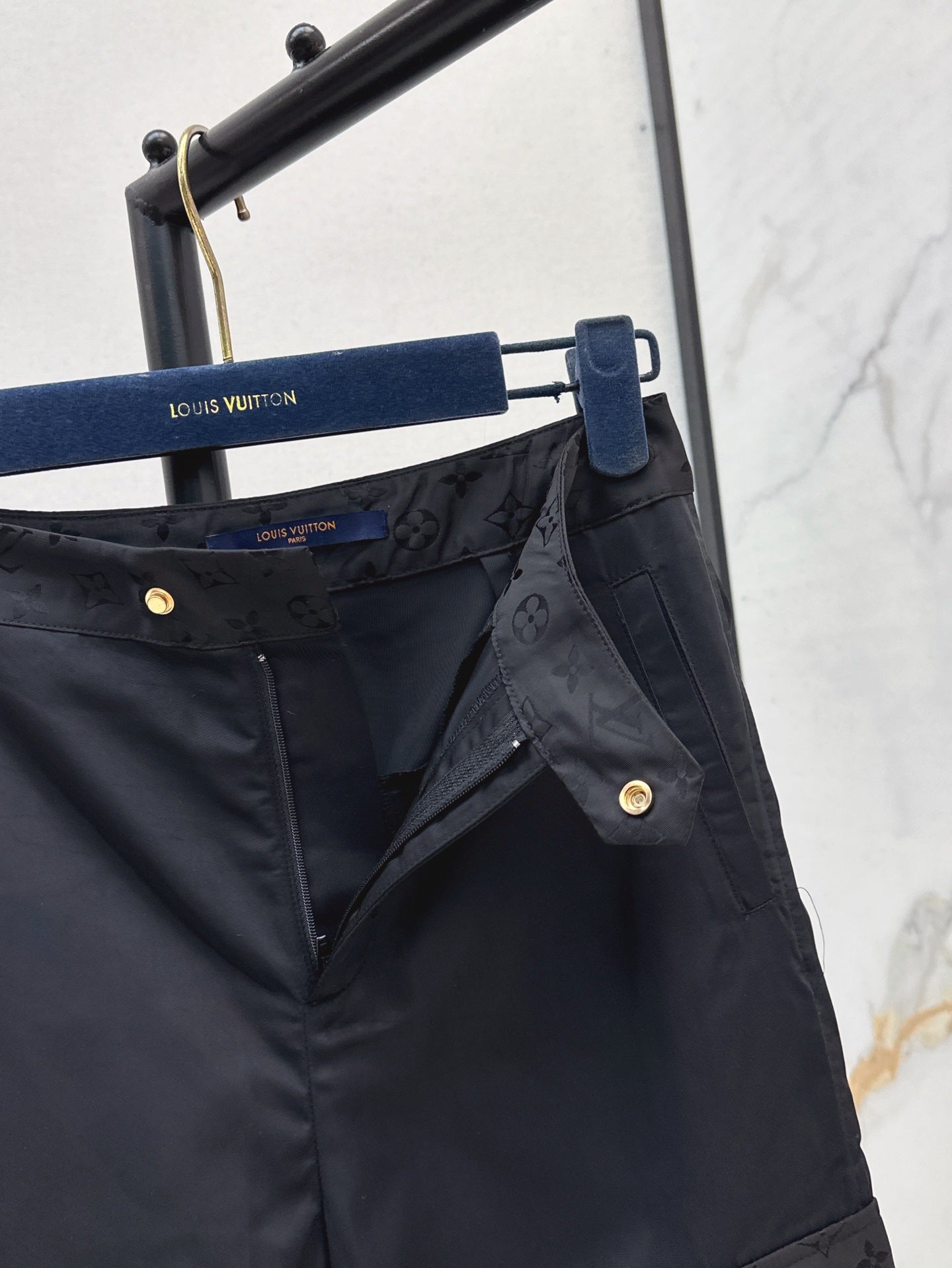 Loui* 25ss fitted cargo pants