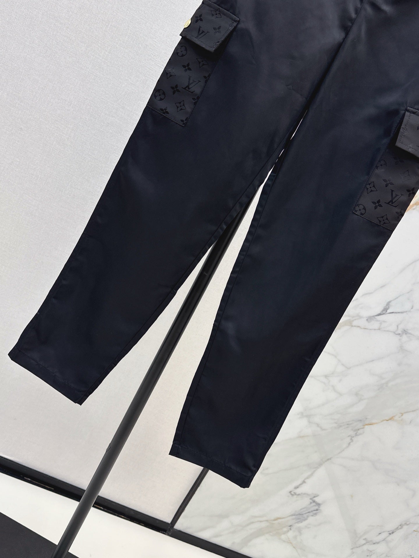 Loui* 25ss fitted cargo pants