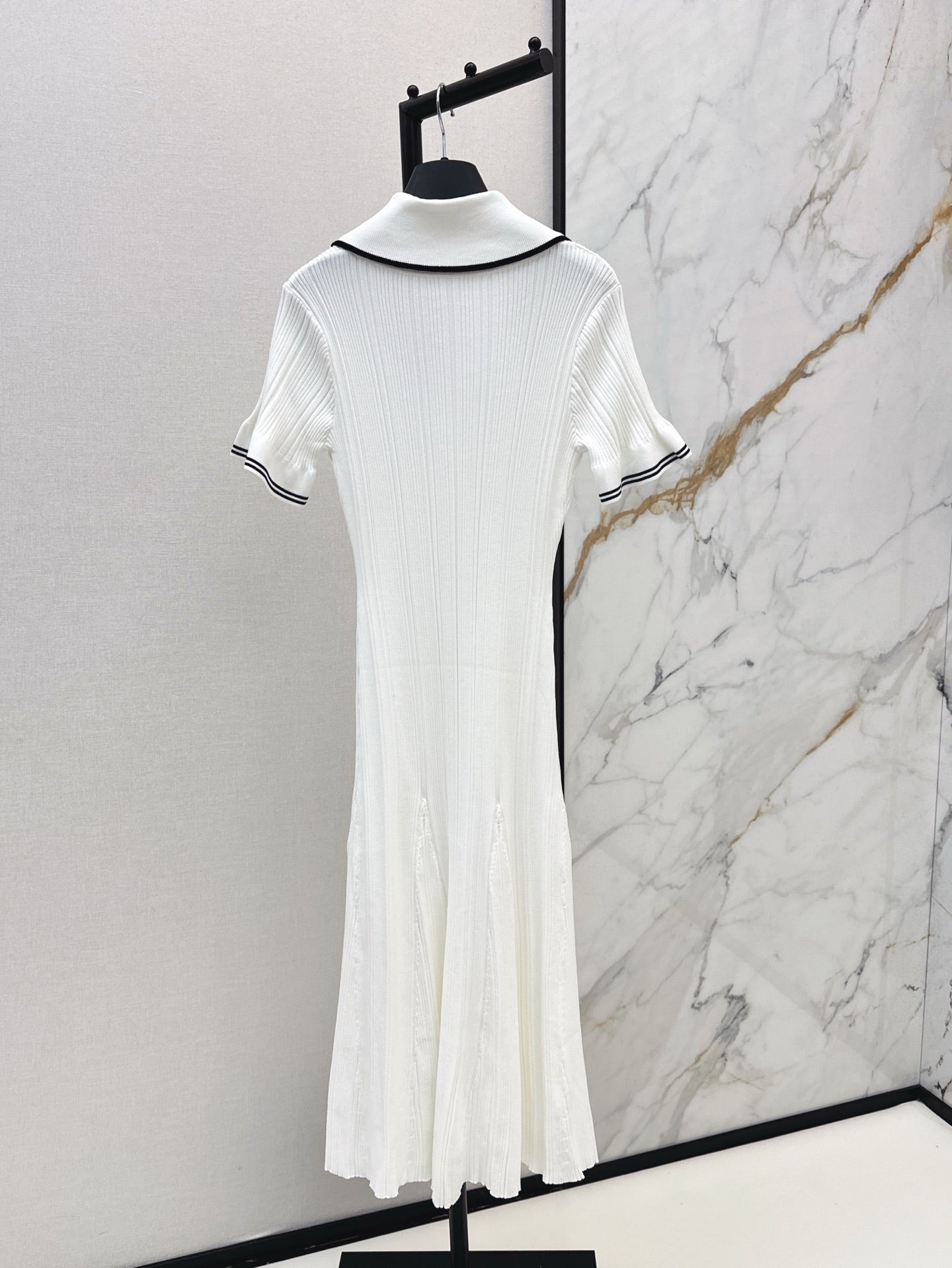 Balm* gold buttons long knit dress