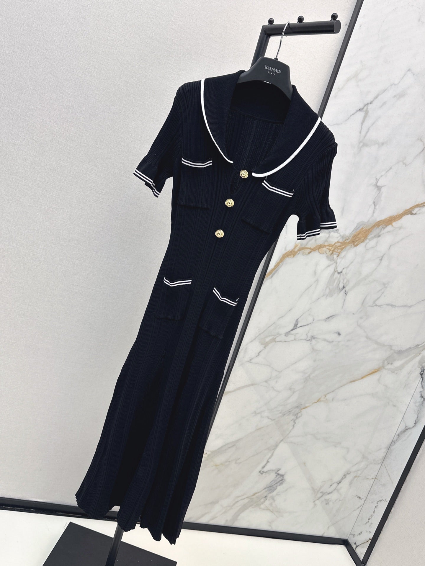 Balm* gold buttons long knit dress