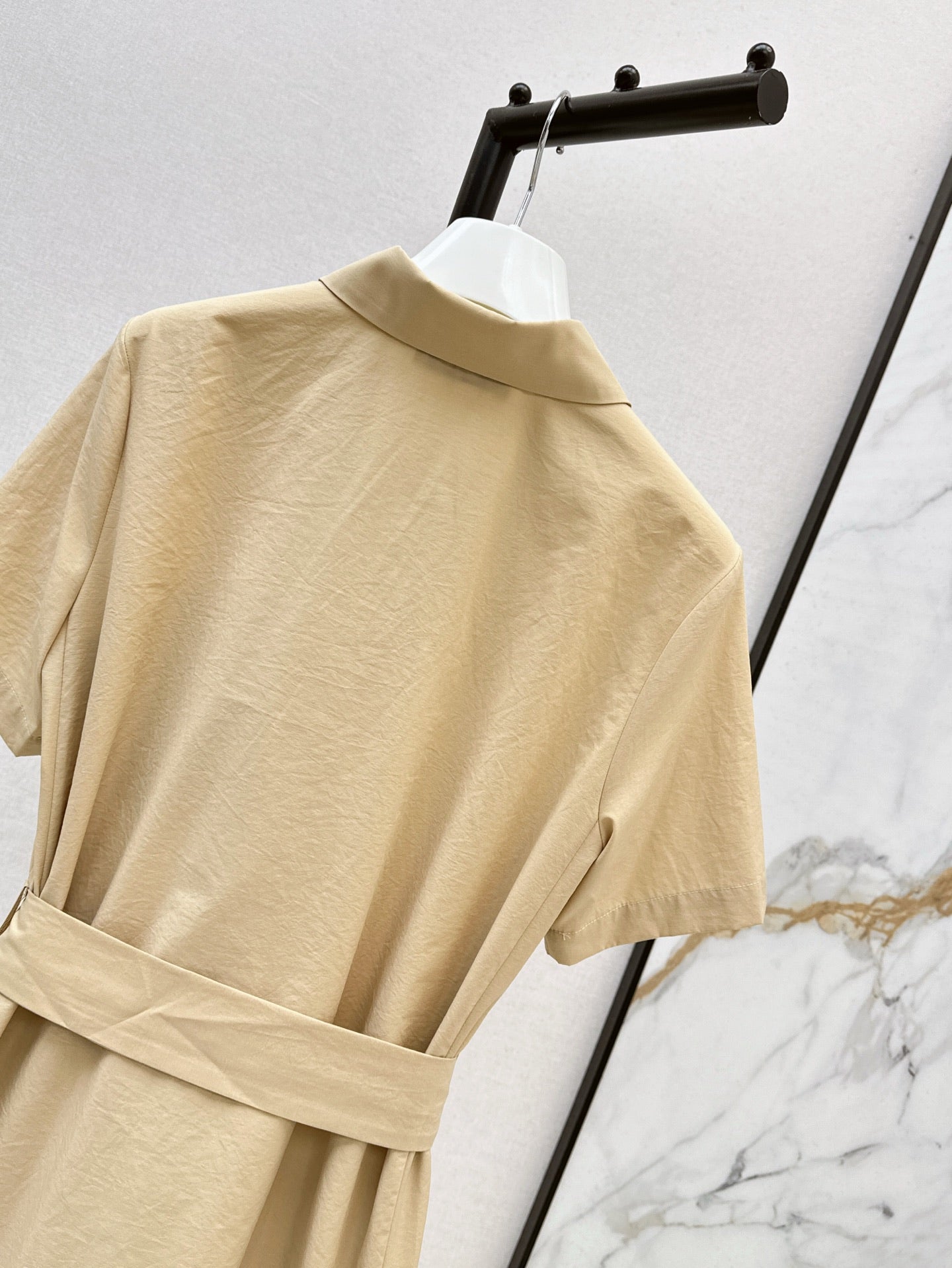 Loe* 25ss twill belted dress