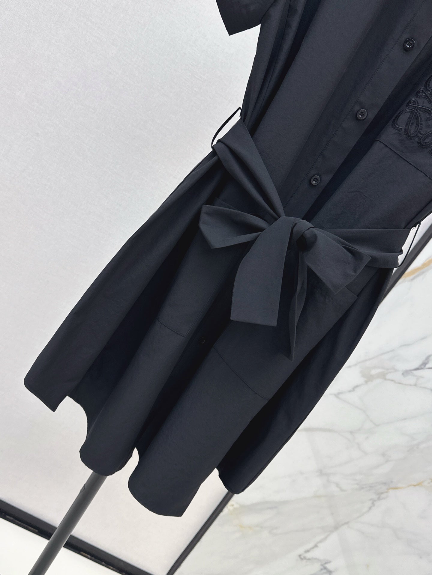 Loe* 25ss twill belted dress