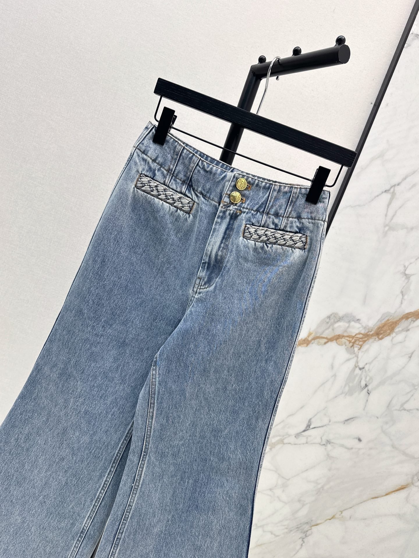 Zim* 25ss High-rise flared jeans