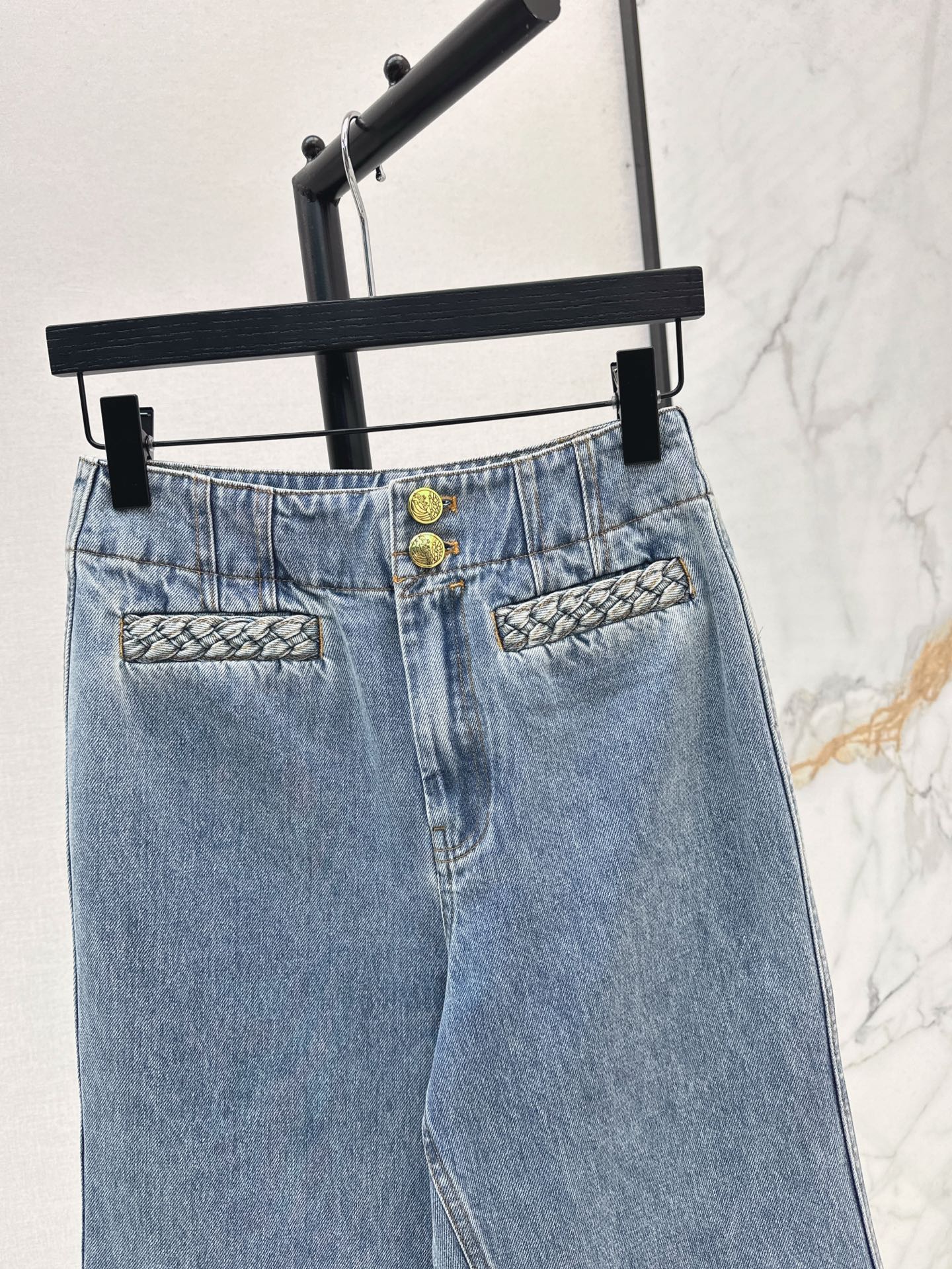 Zim* 25ss High-rise flared jeans