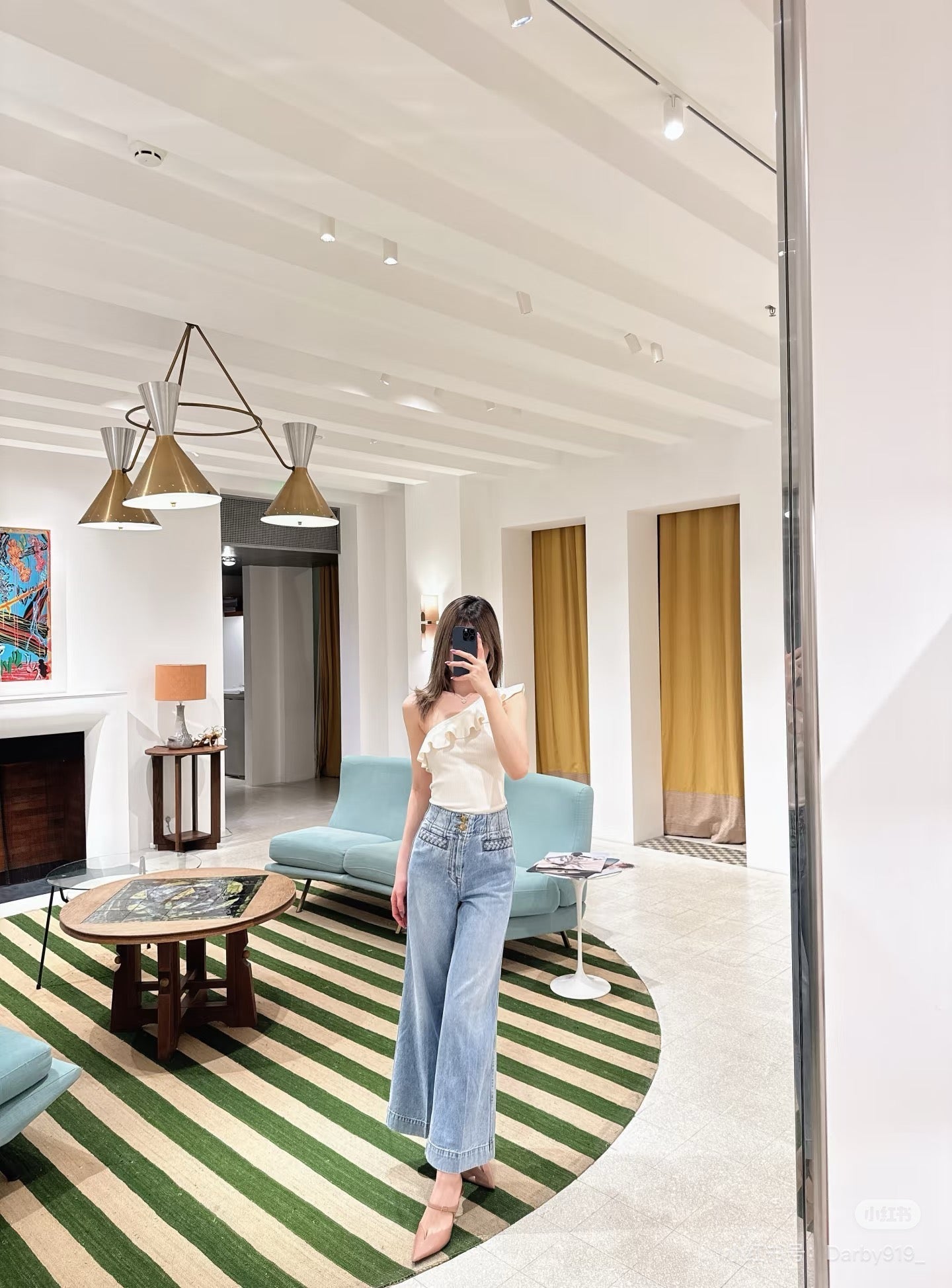 Zim* 25ss High-rise flared jeans