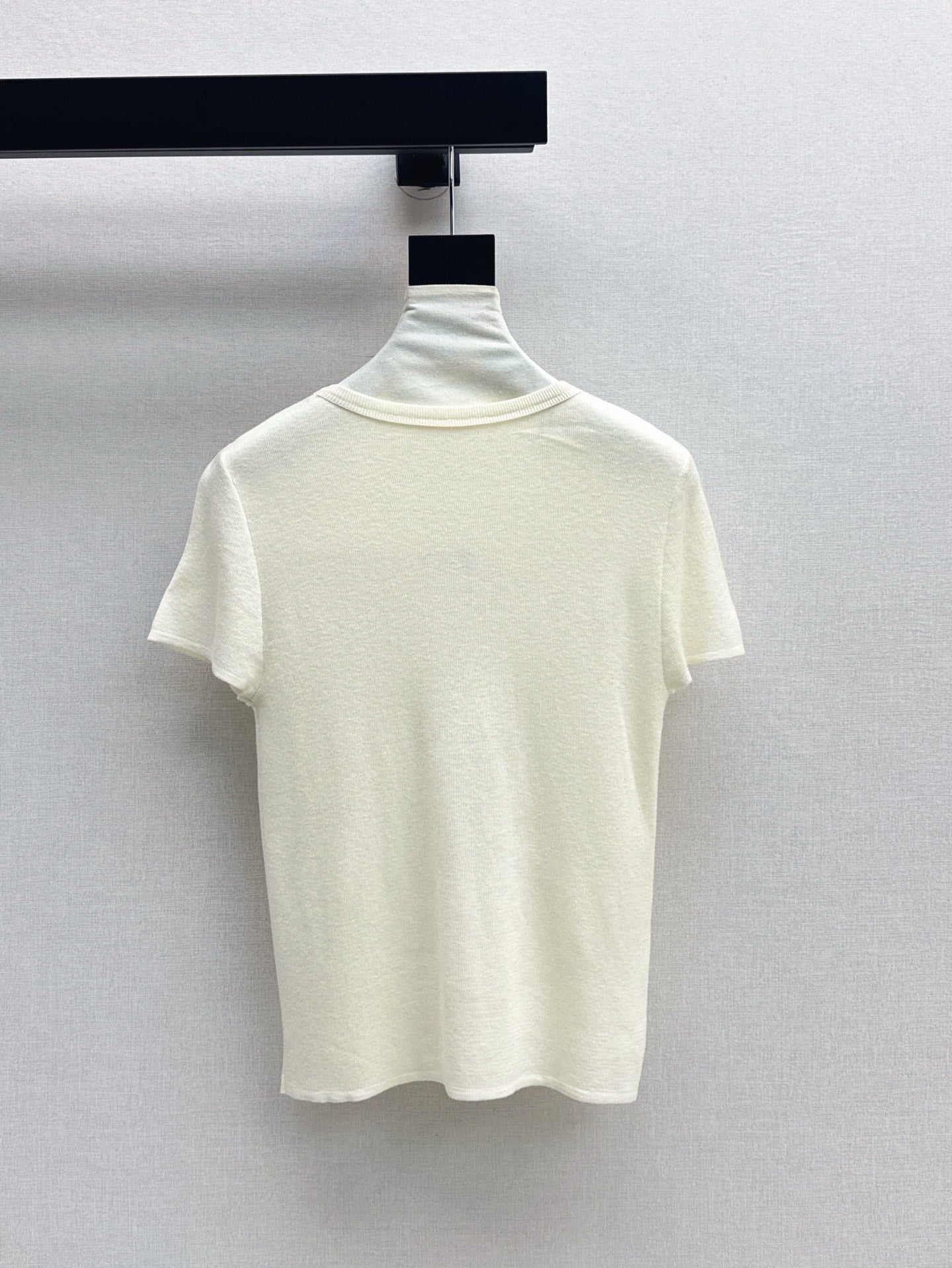 M*u 25ss embroidered knit top