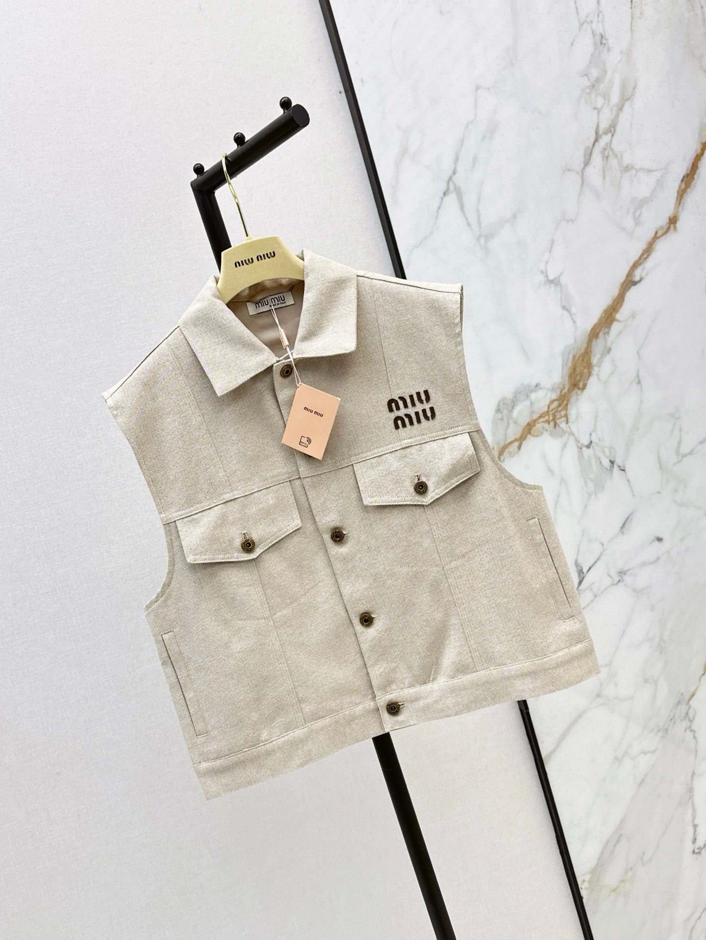 M*u 25ss Colorblock hem vest