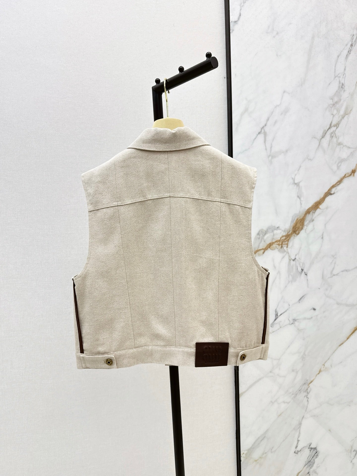 M*u 25ss Colorblock hem vest