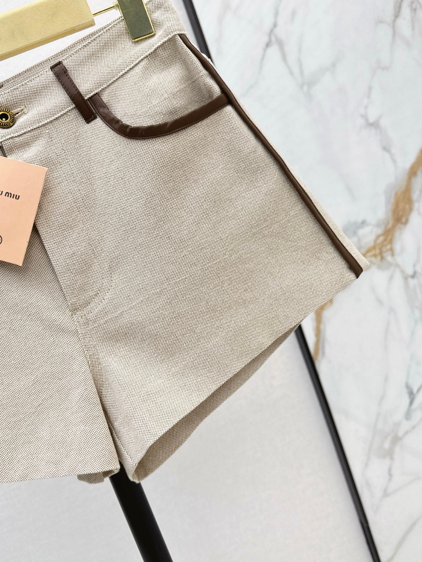 M*u 25ss Colorblock hem shorts