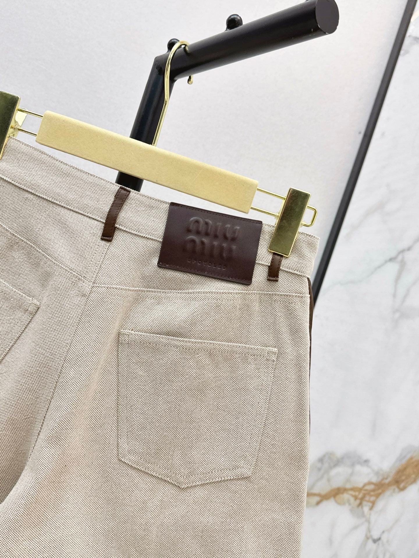 M*u 25ss Colorblock hem shorts