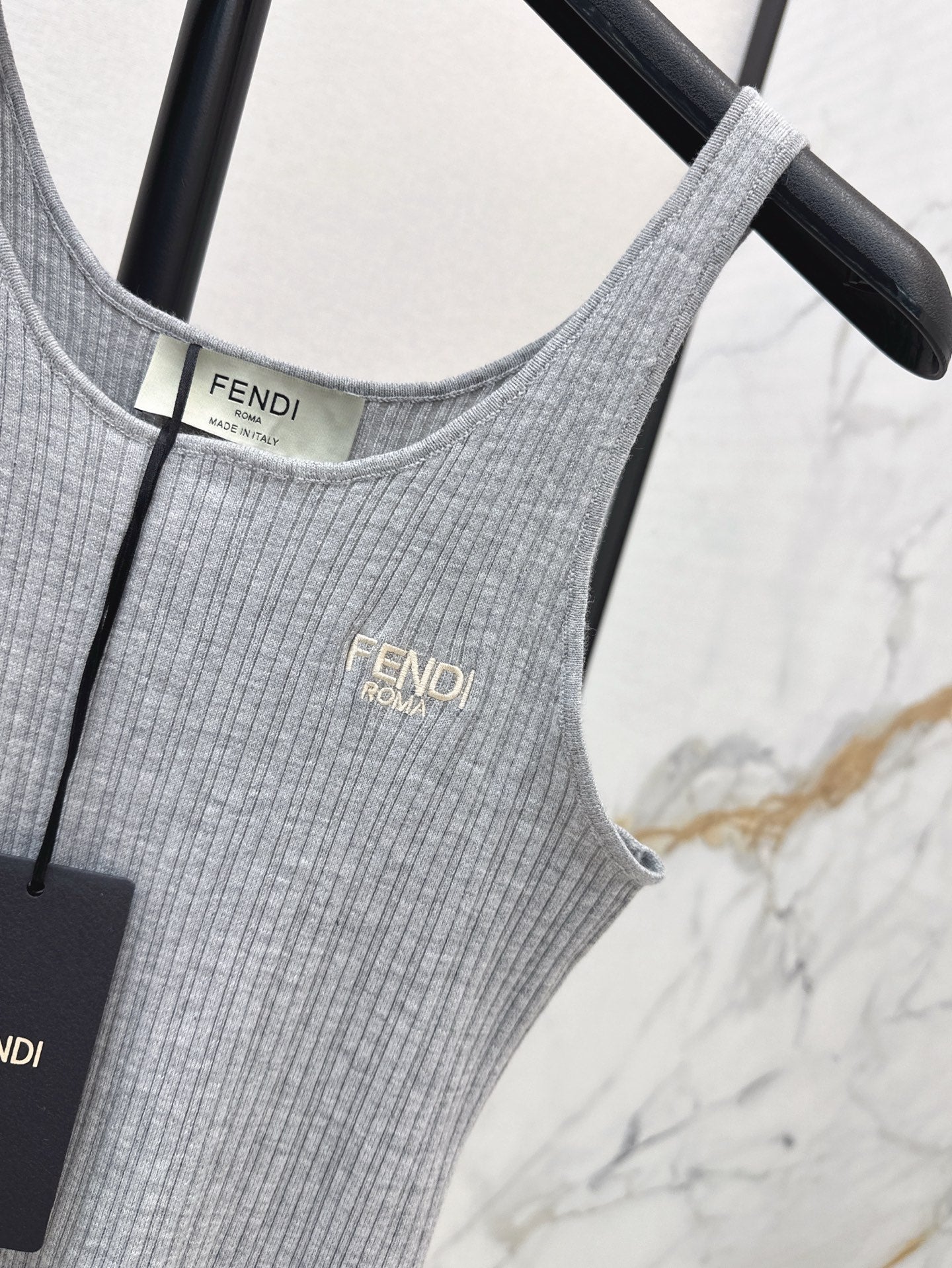 Fd* 25ss knitted vest