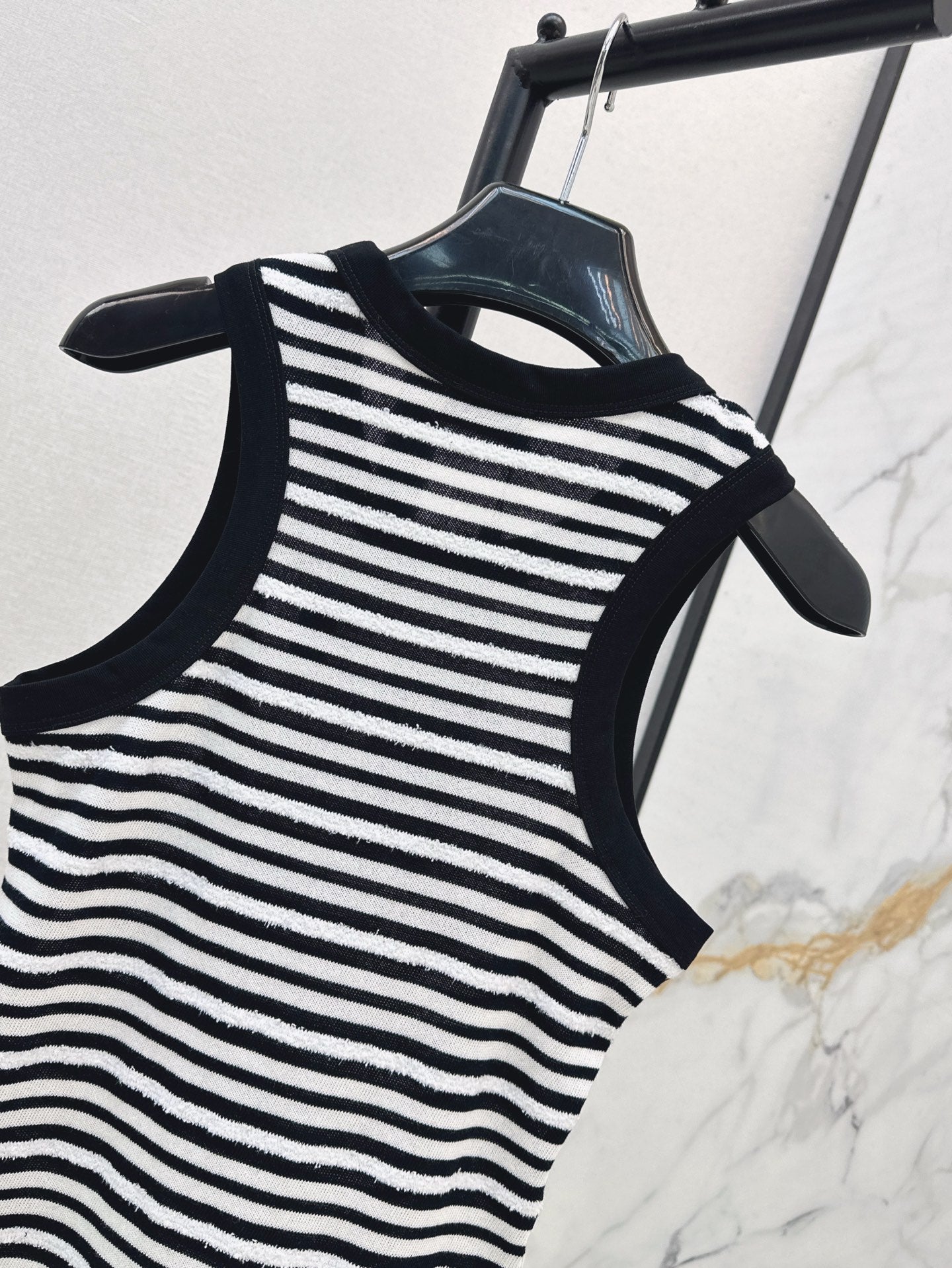 YS* 25ss embroidered striped vest