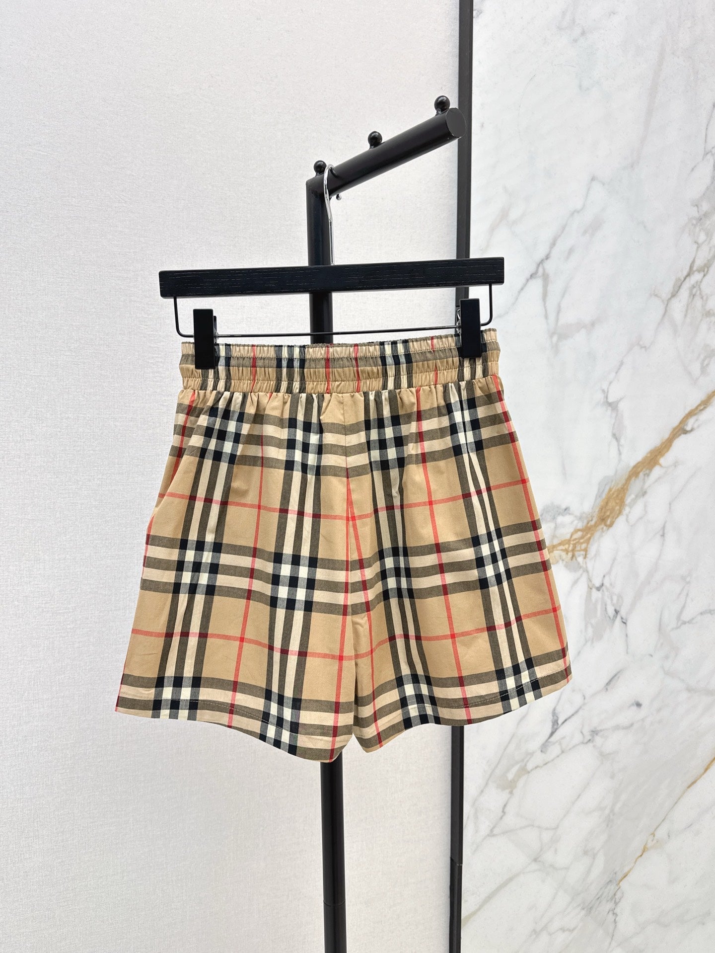 Bur* 25ss check shorts