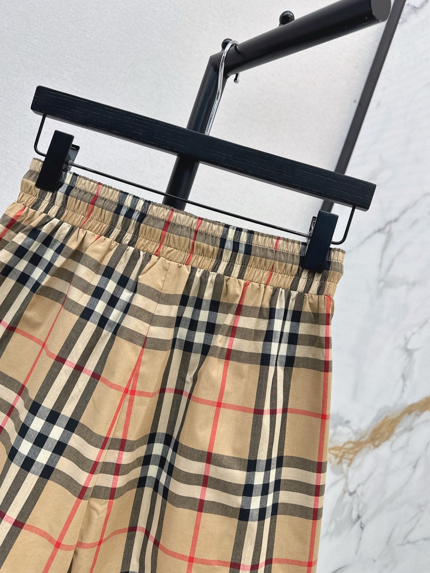 Bur* 25ss check shorts