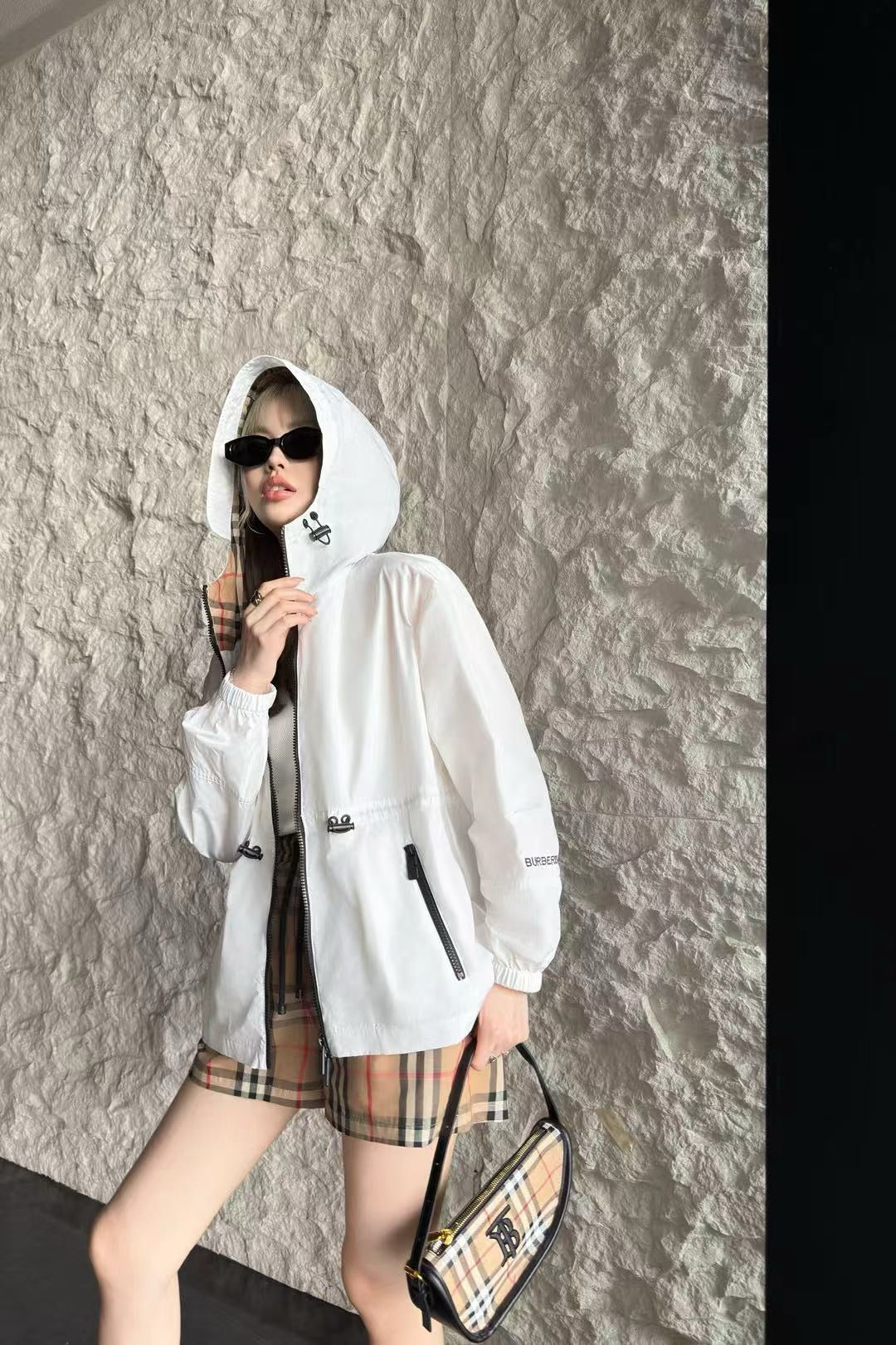 Bur* 25ss Nylon hooded jacket