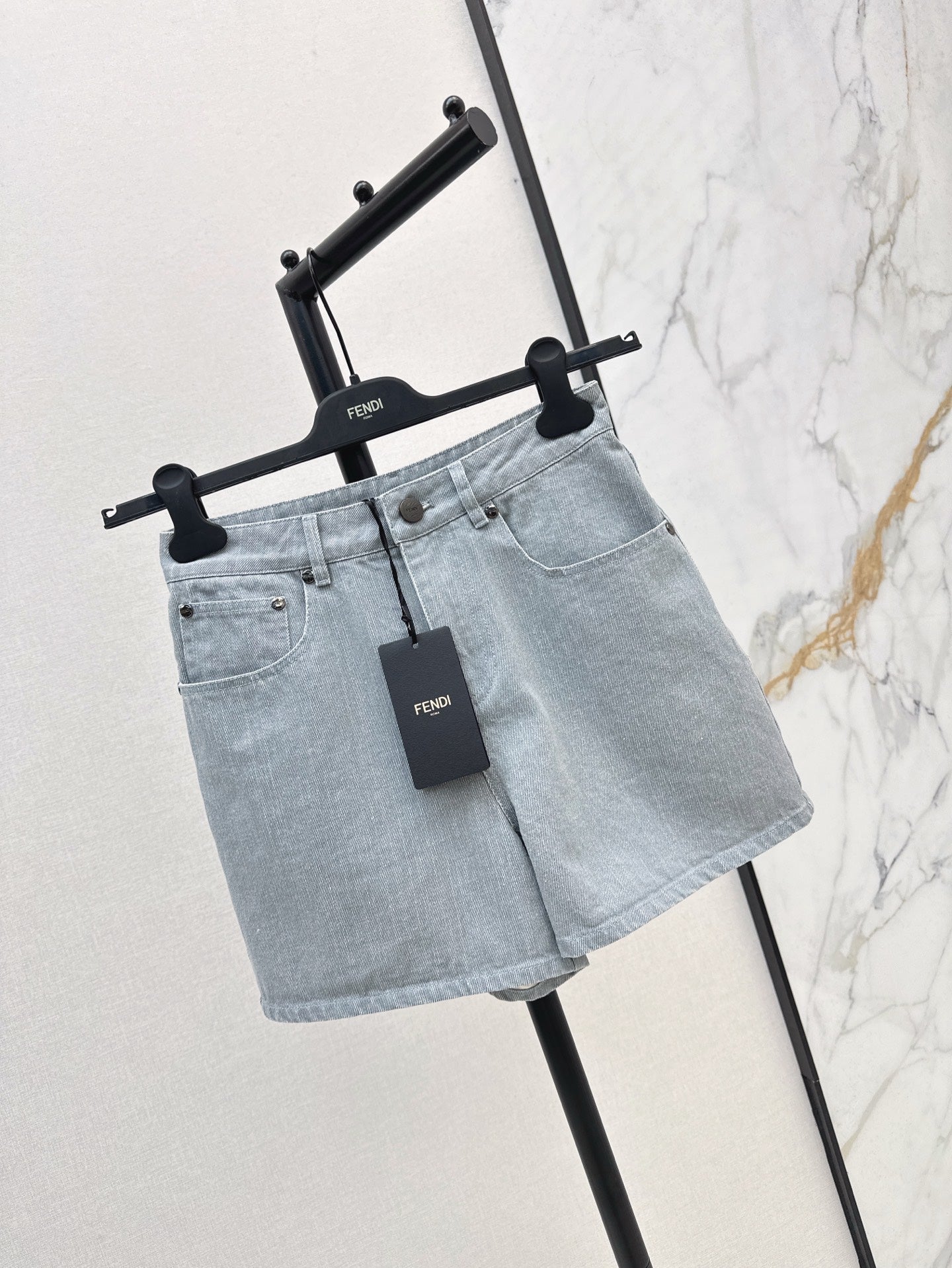 Fd* 25ss five-pocket denim shorts