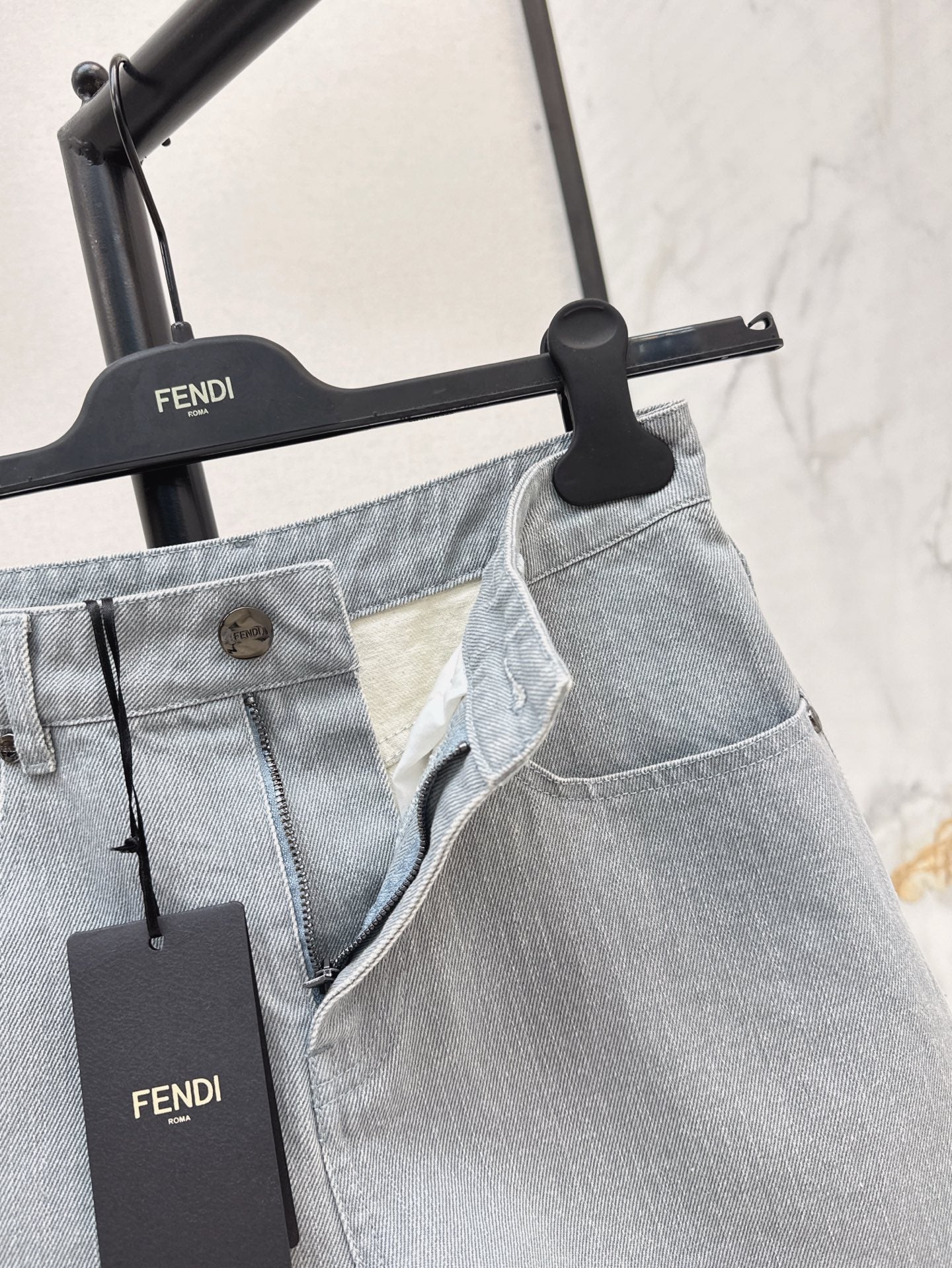 Fd* 25ss five-pocket denim shorts