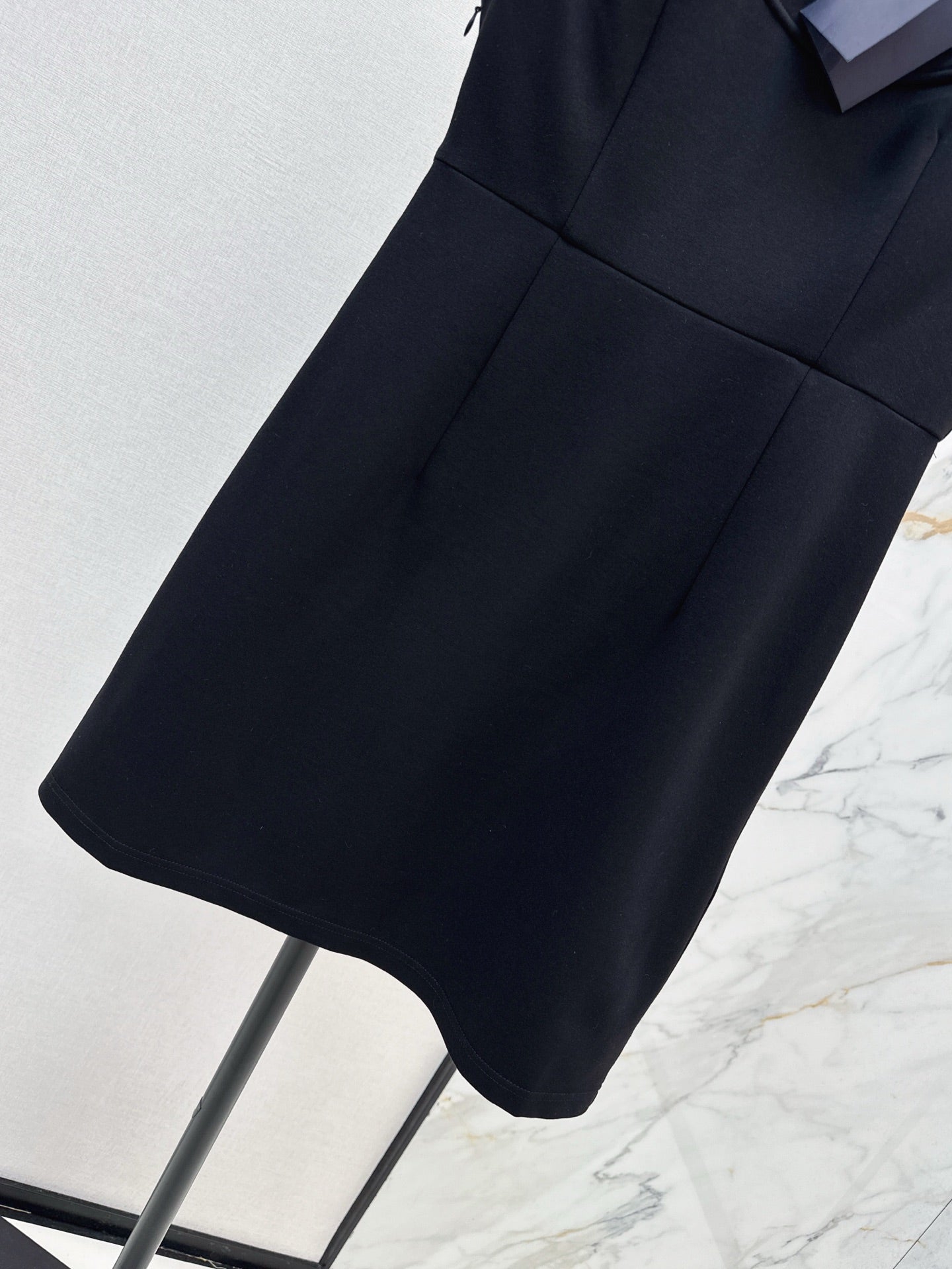 Pra* 25ss two-tone mini dress