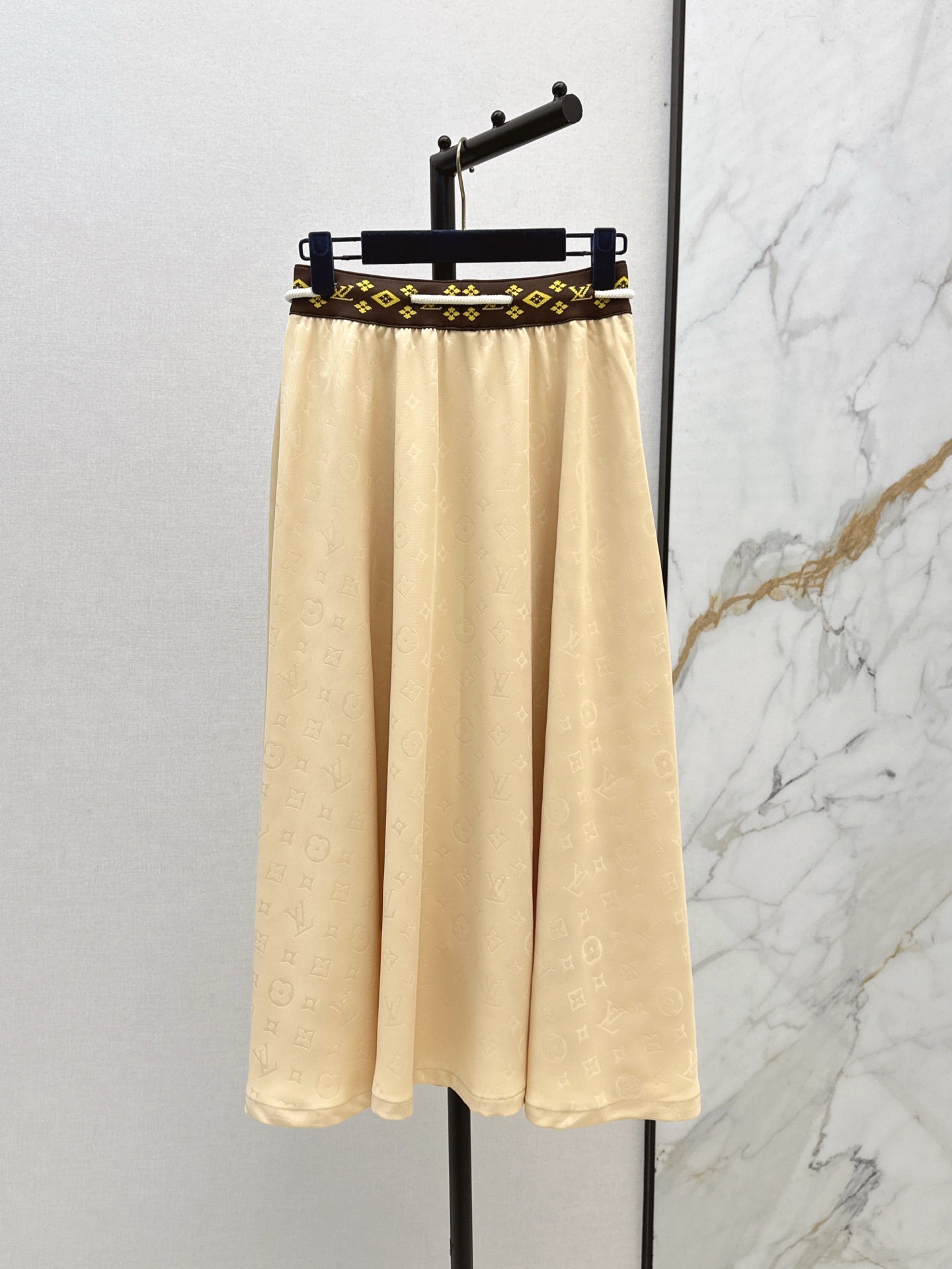 Loui* 25ss monogram elastic waist skirt